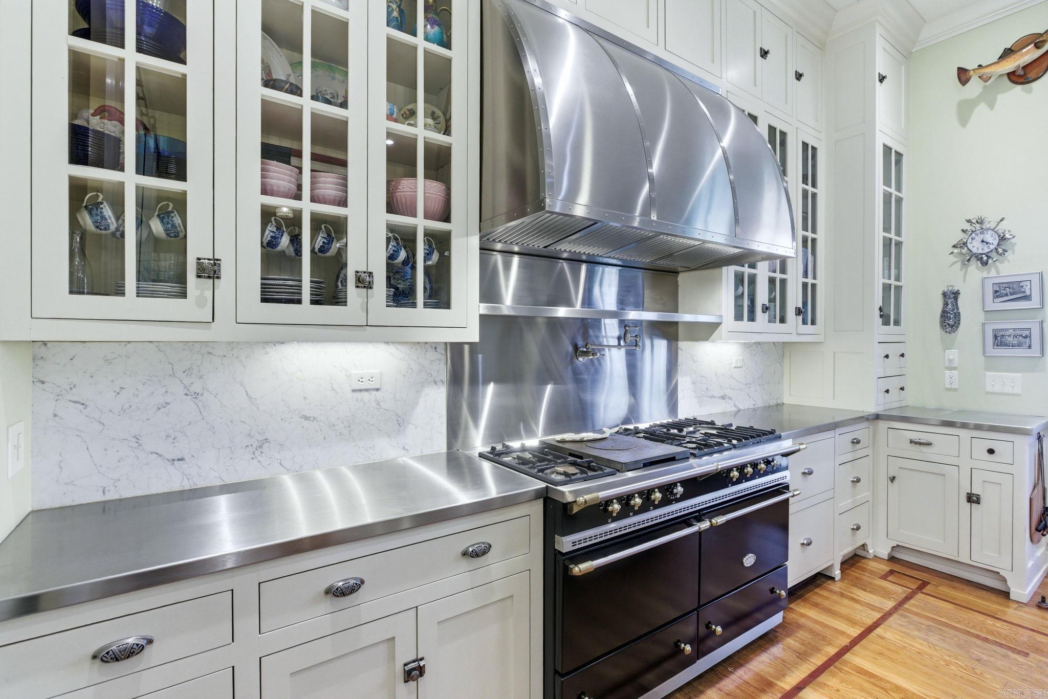 1910 S Arch  Little Rock, AR