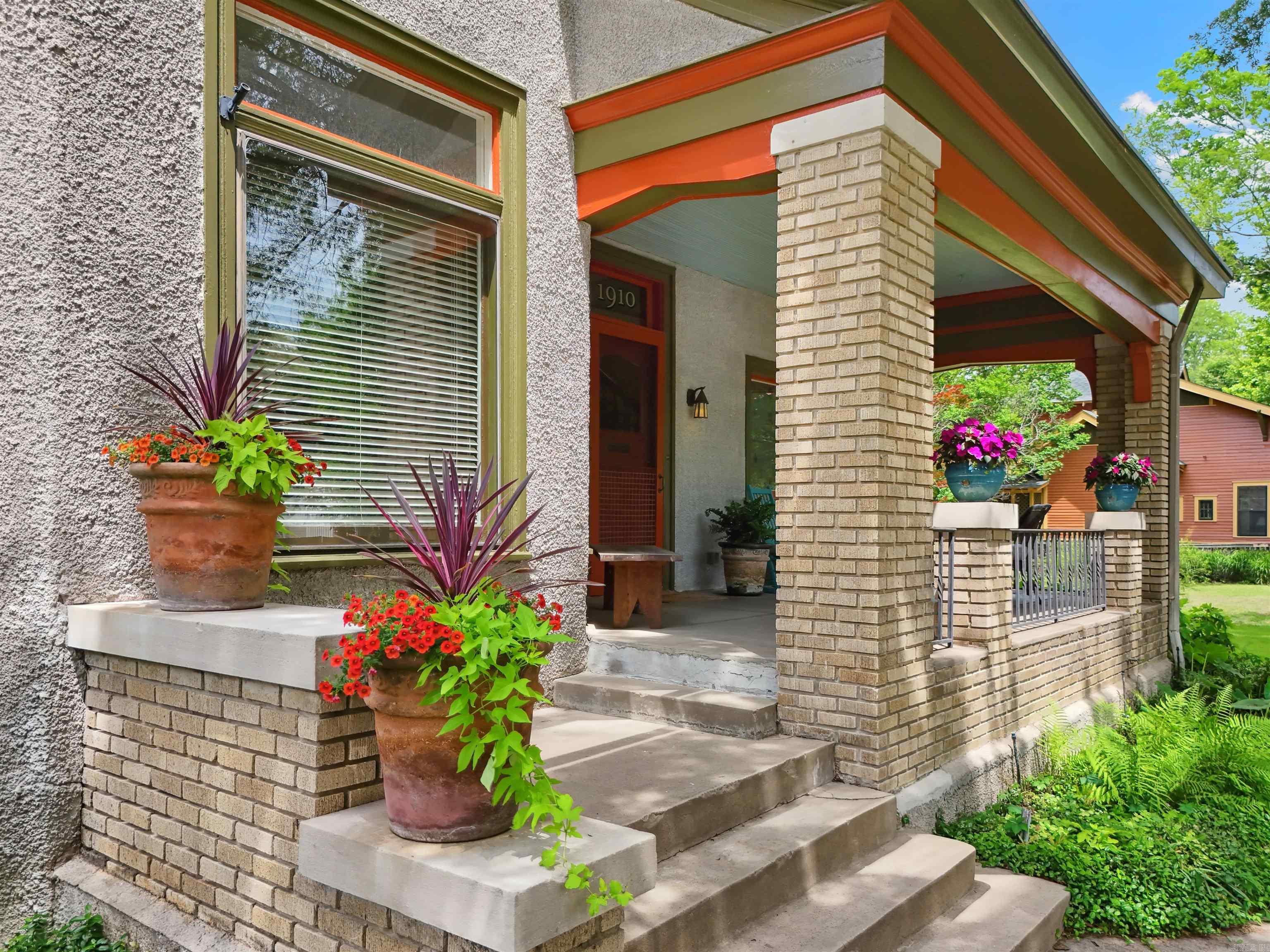 1910 S Arch  Little Rock, AR