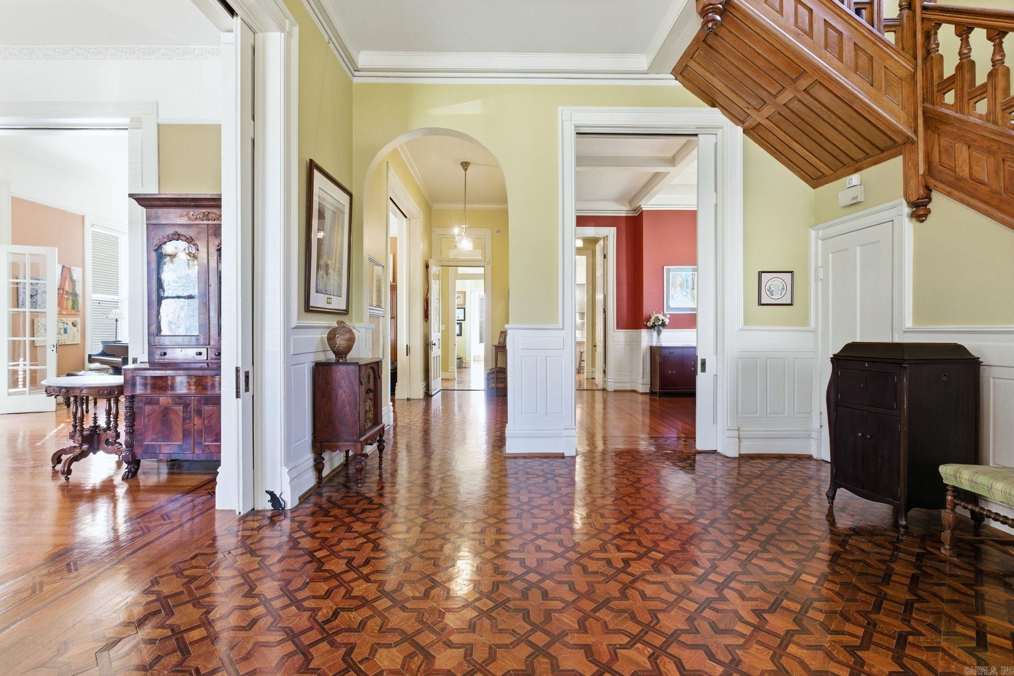 1910 S Arch  Little Rock, AR