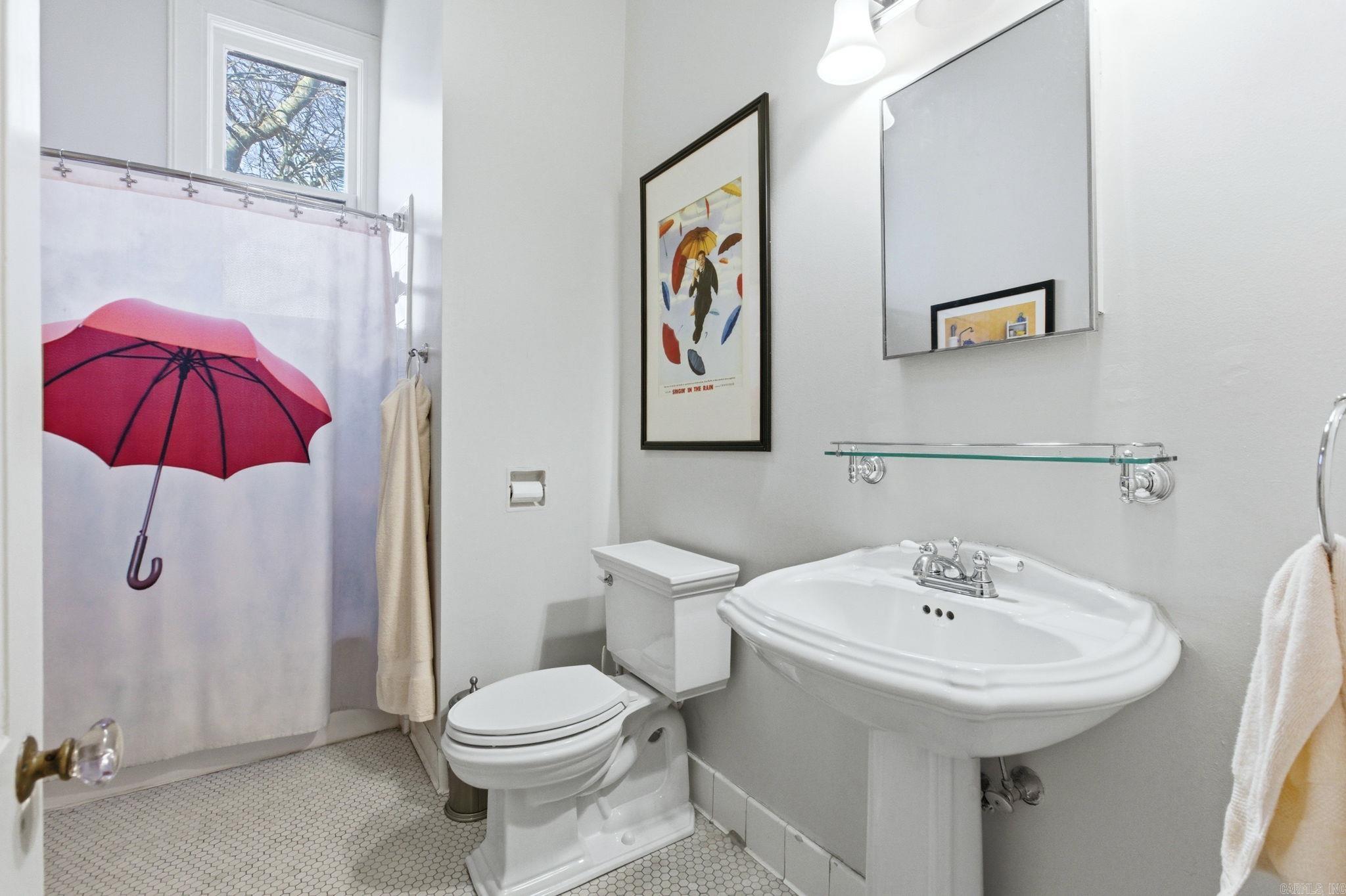 1910 S Arch  Little Rock, AR