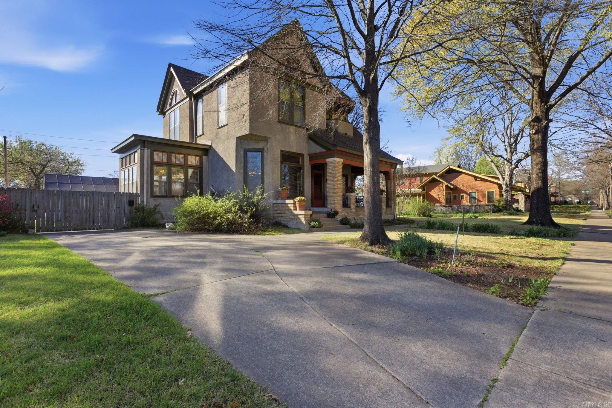 1910 S Arch  Little Rock, AR