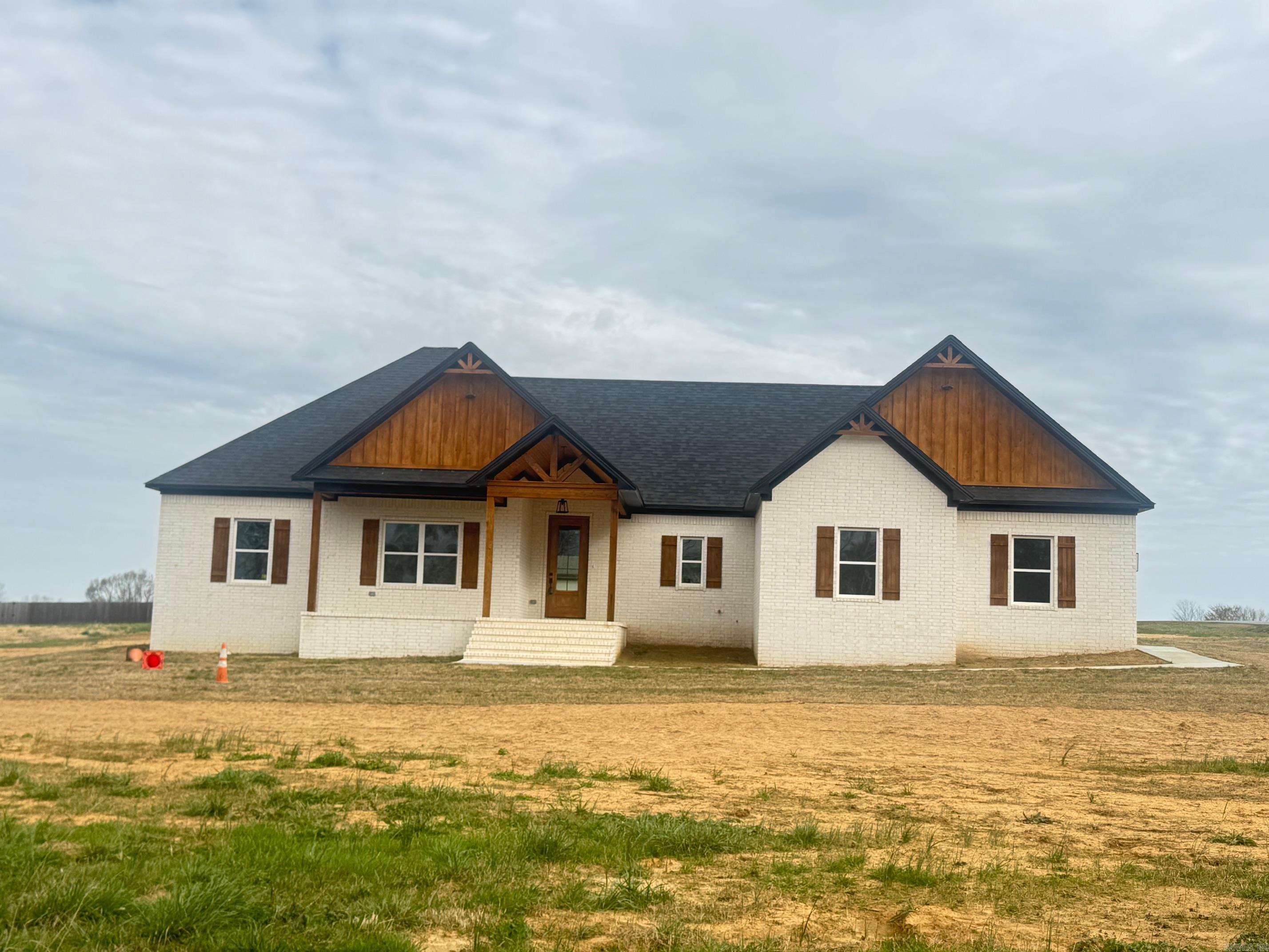 196 Irene  Greenbrier, AR