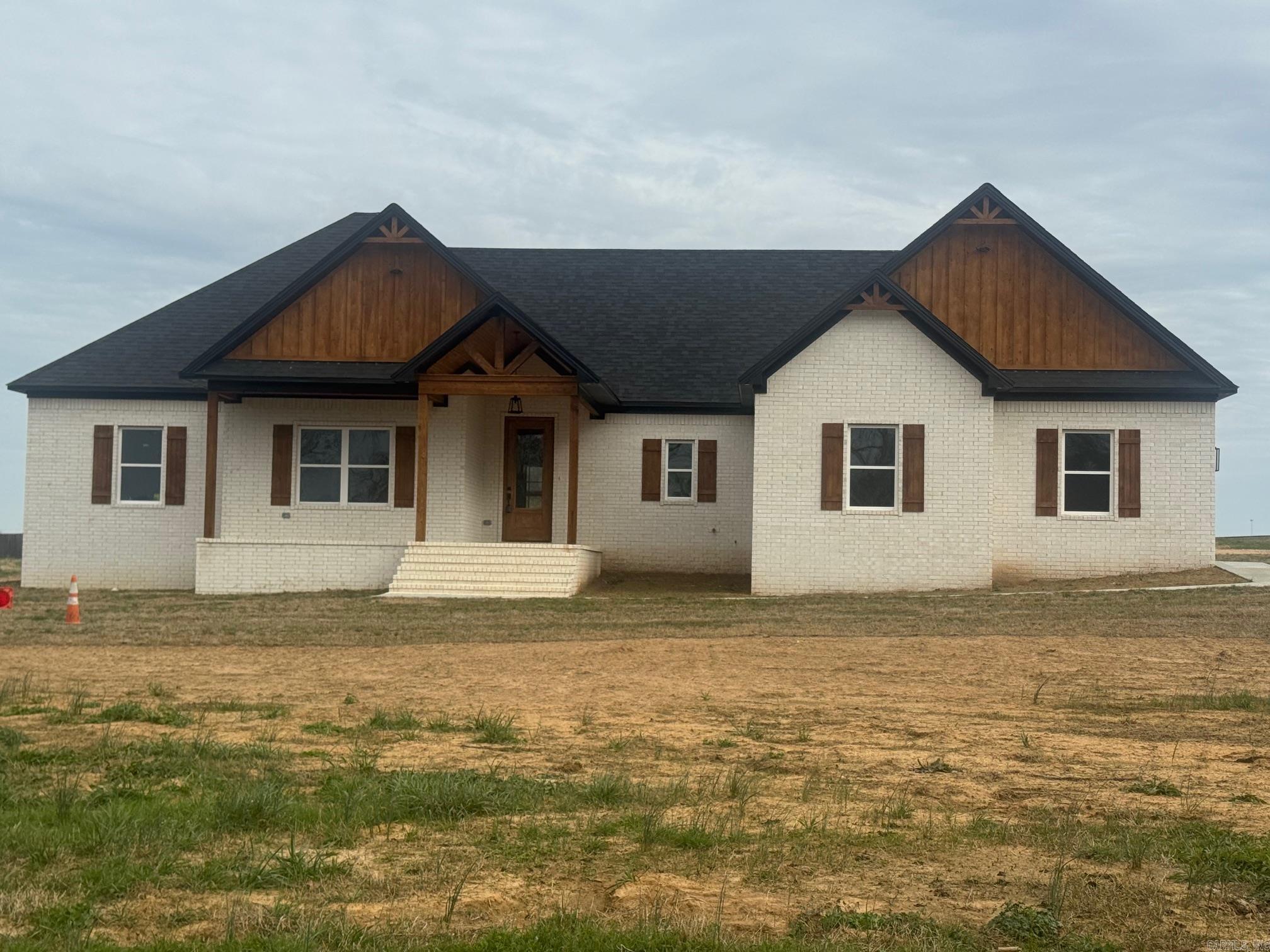 196 Irene  Greenbrier, AR