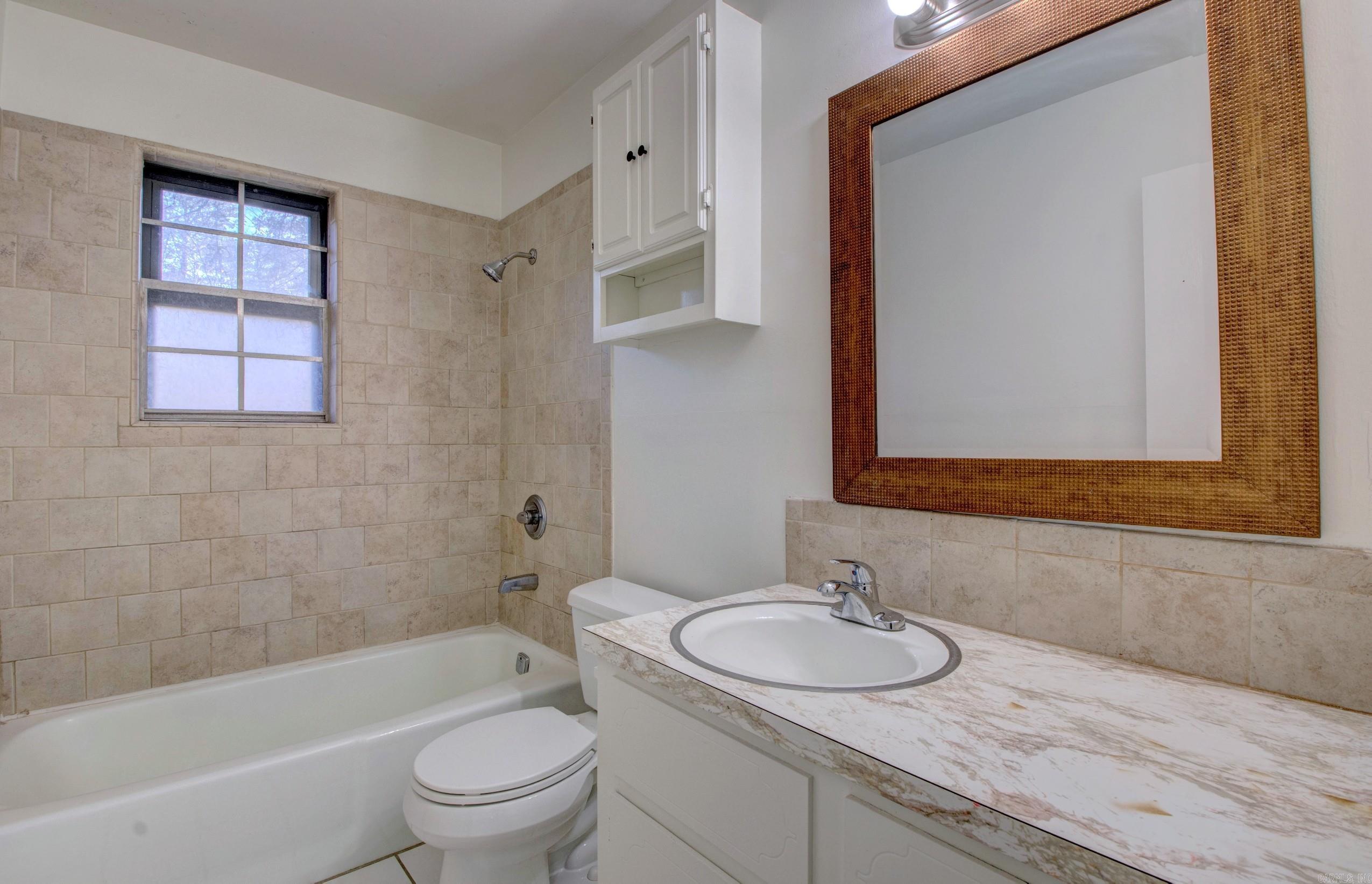 2813 Dorchester  LITTLE FLOCK, AR