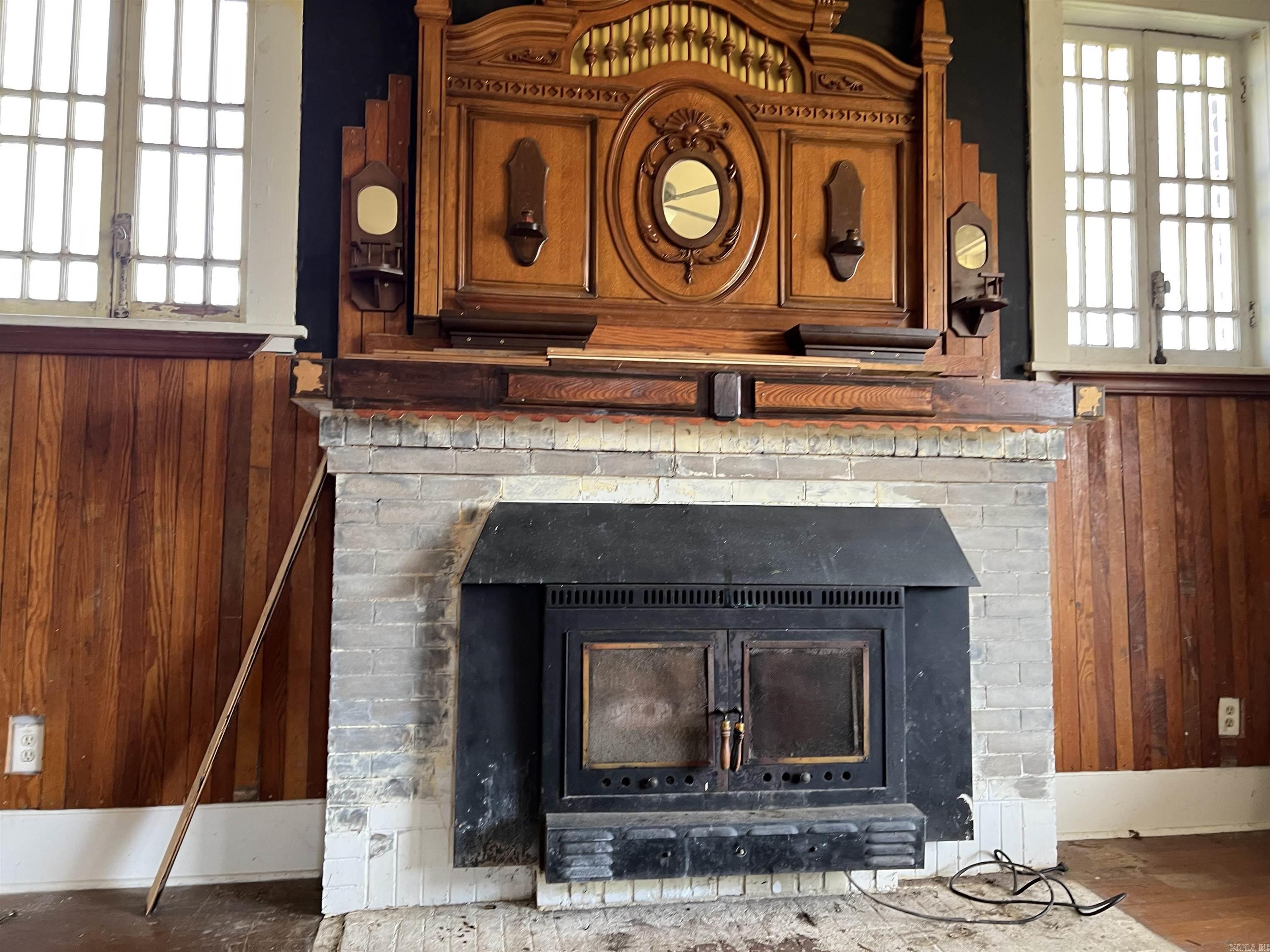 319 Elm  Newport, AR