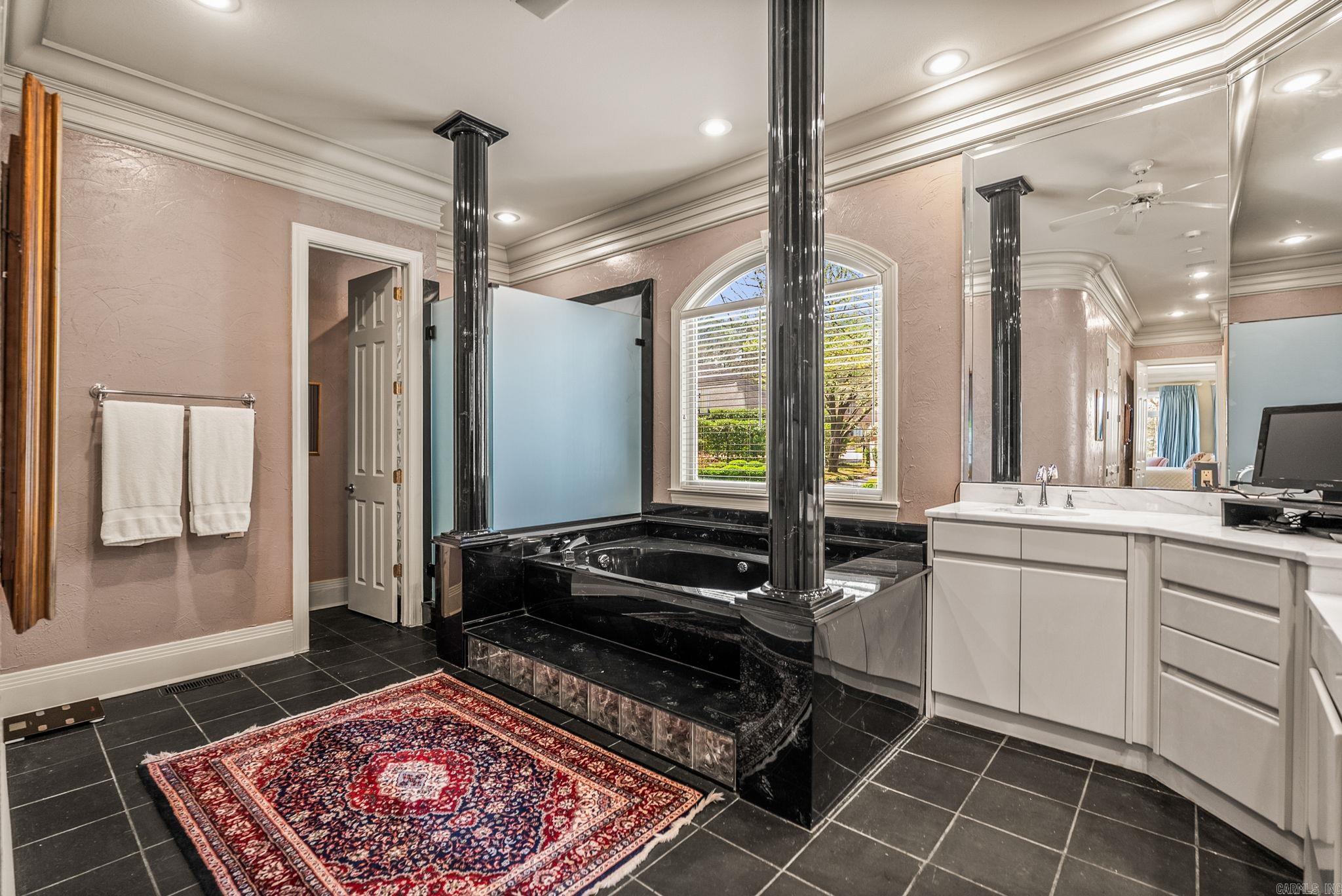 7 Lacelle Court  Little Rock, AR