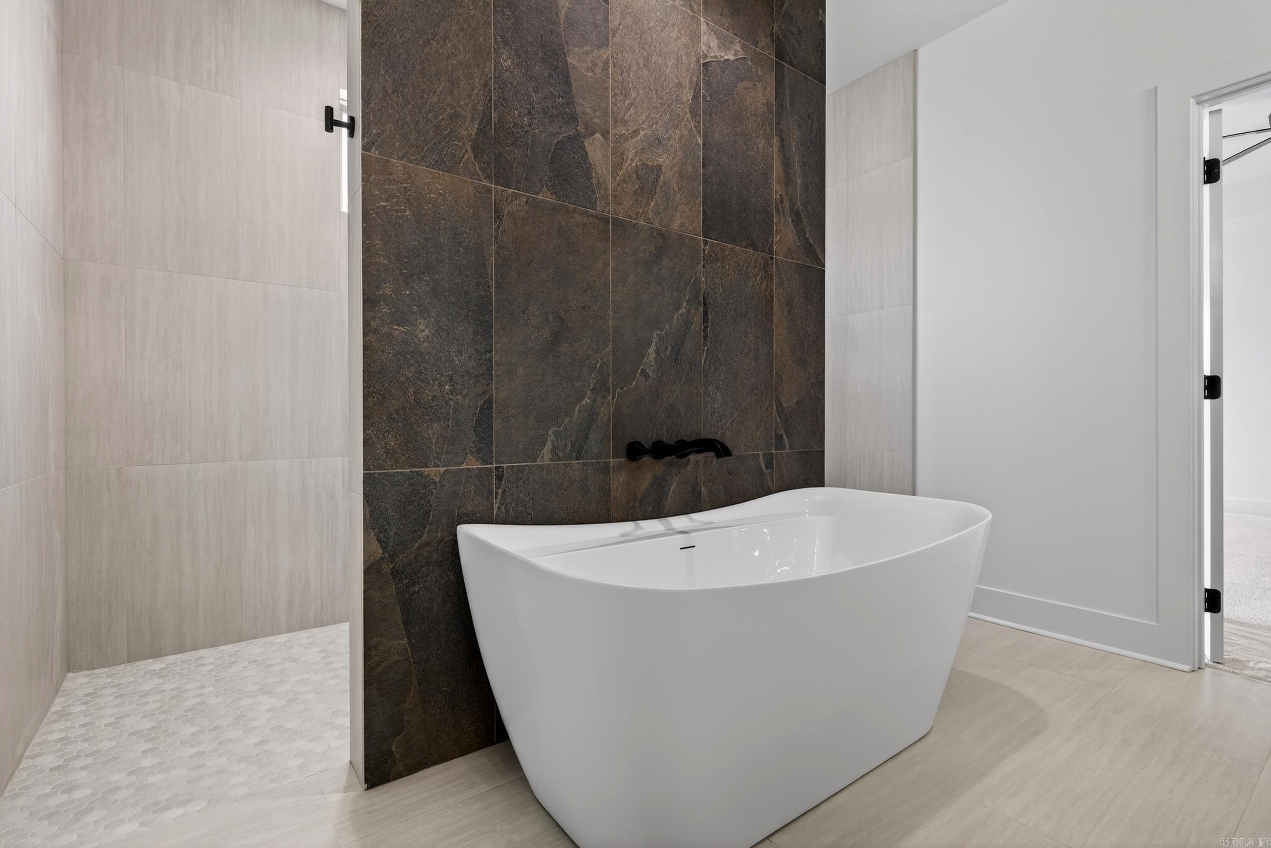 60 Lucia  Maumelle, AR