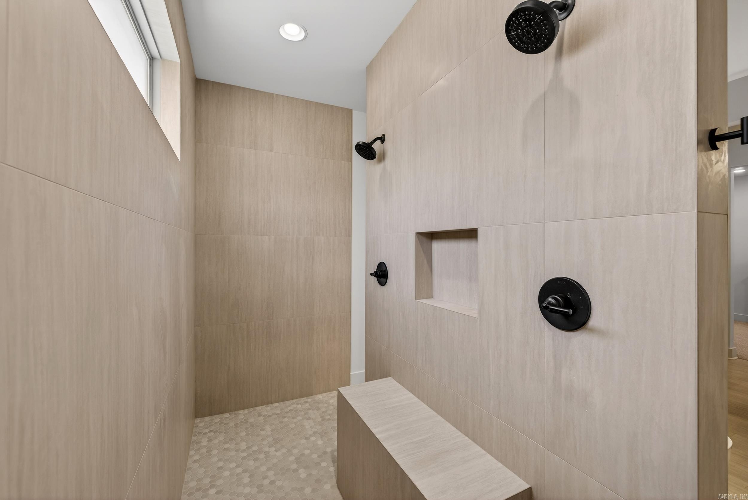 60 Lucia  Maumelle, AR