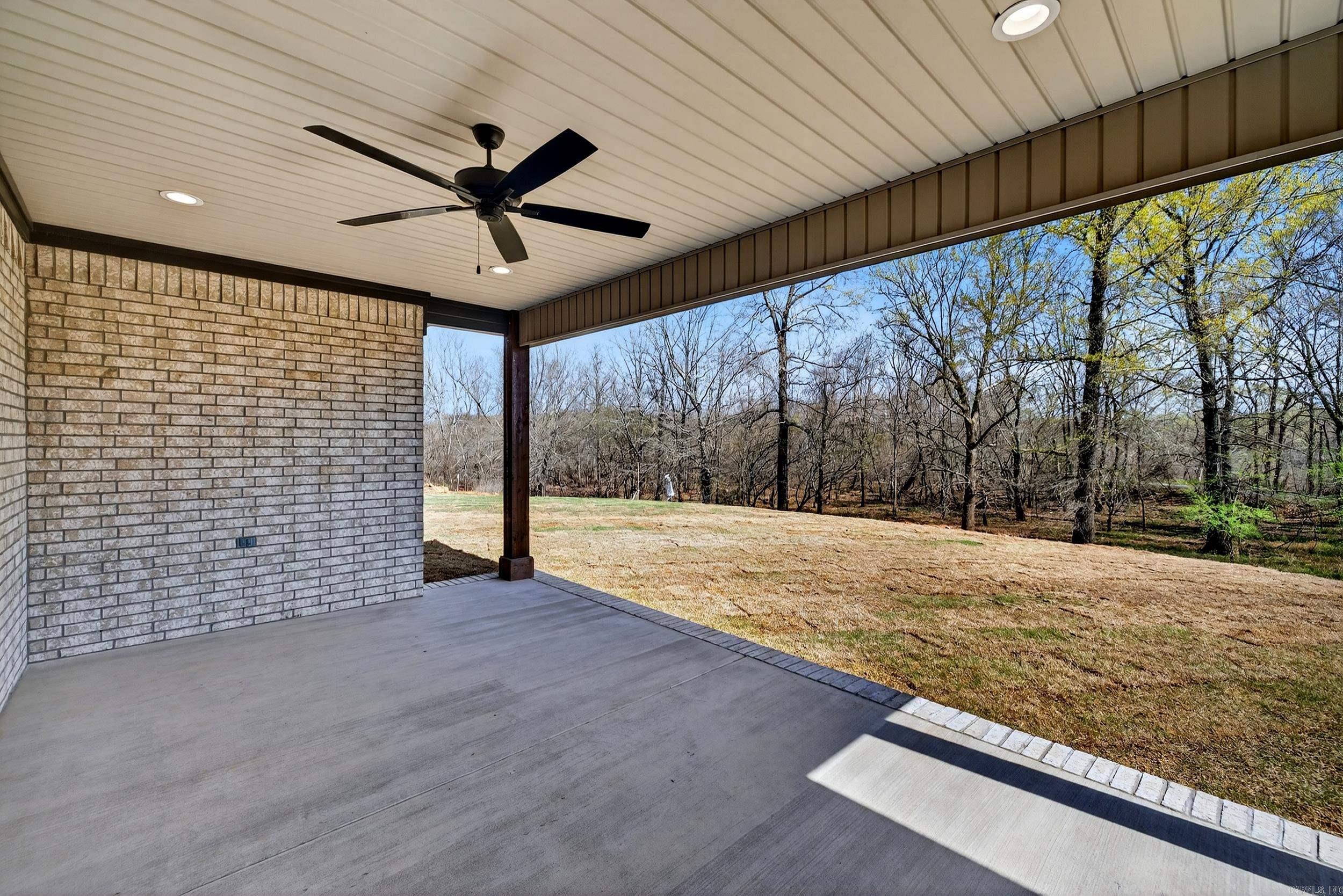 60 Lucia  Maumelle, AR