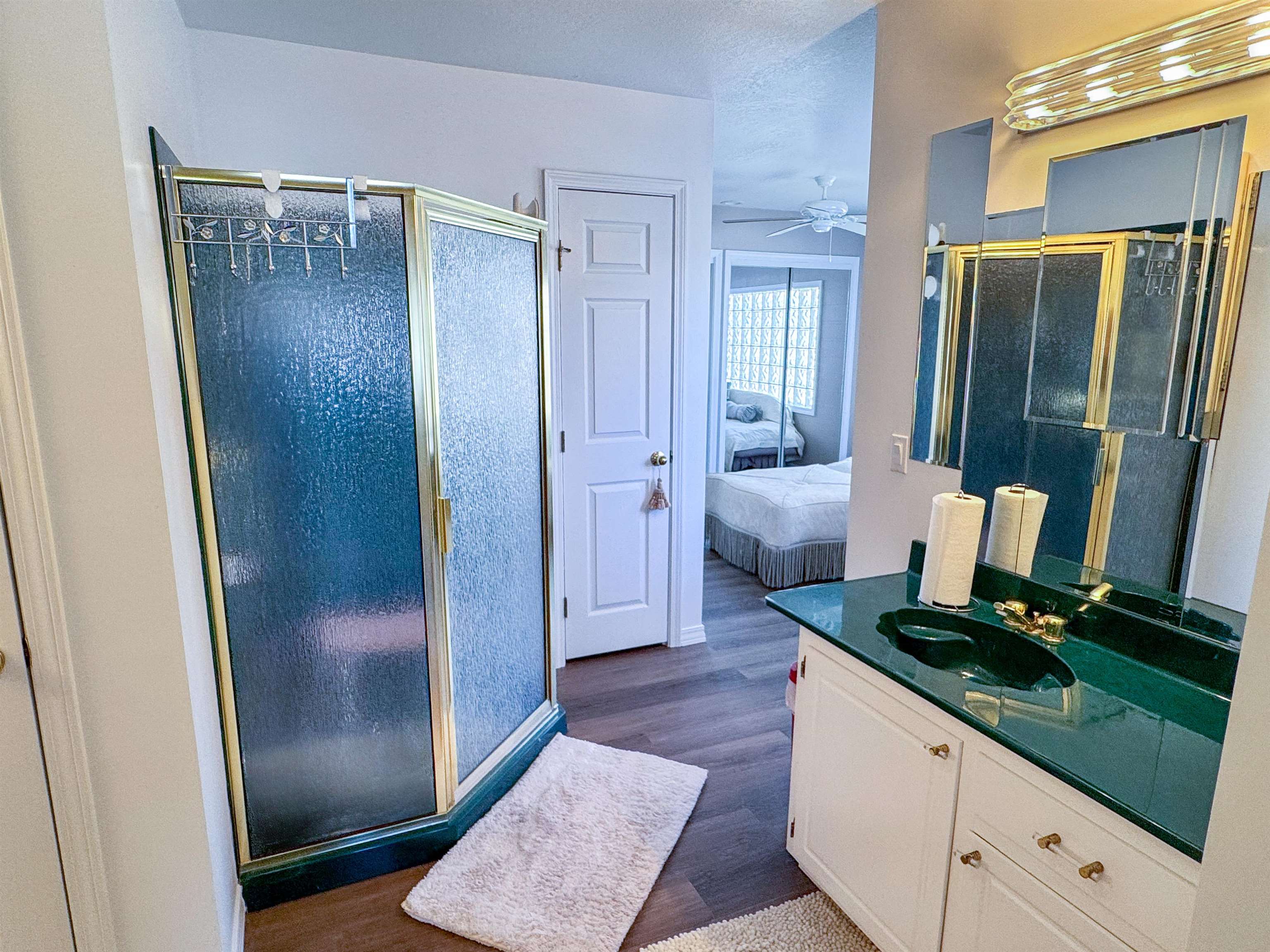 408 S Shore Dr  Horseshoe Bend, AR