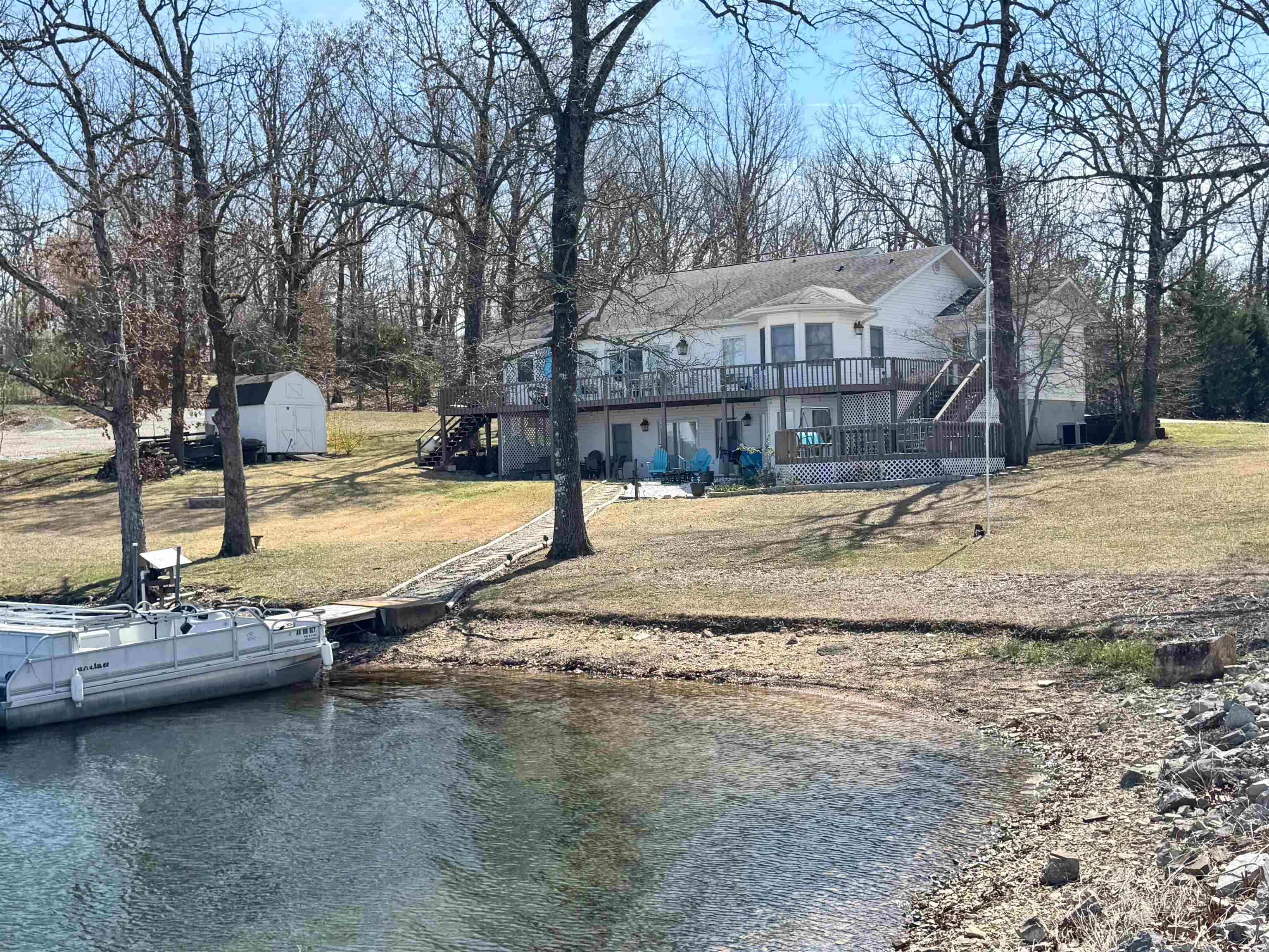 408 S Shore Dr  Horseshoe Bend, AR