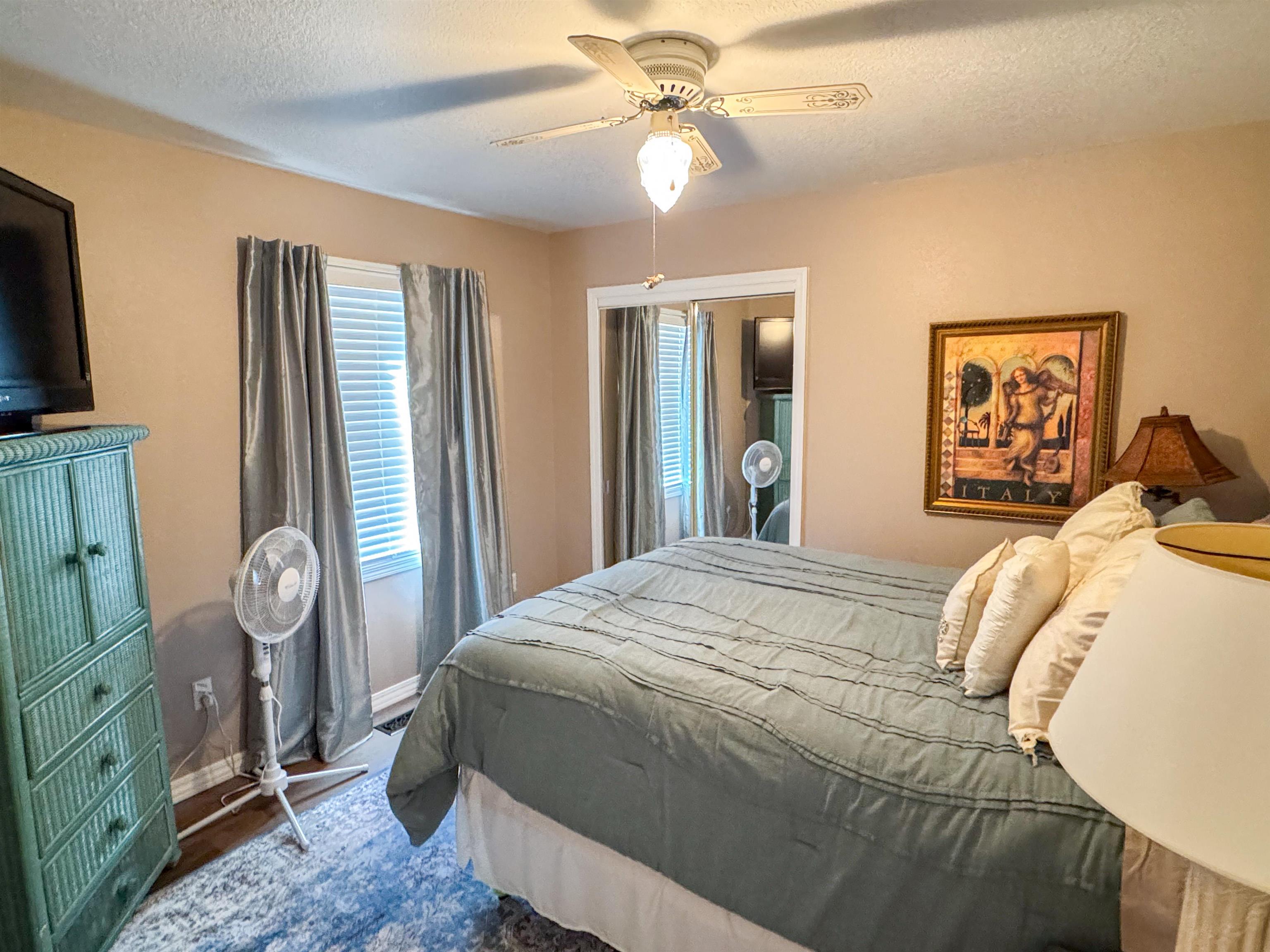 408 S Shore Dr  Horseshoe Bend, AR