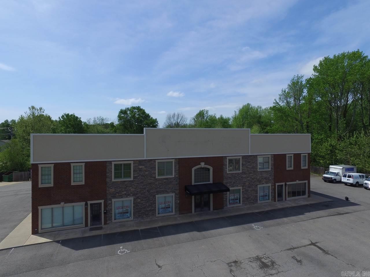 703-717 W Beebe Capps  Searcy, AR