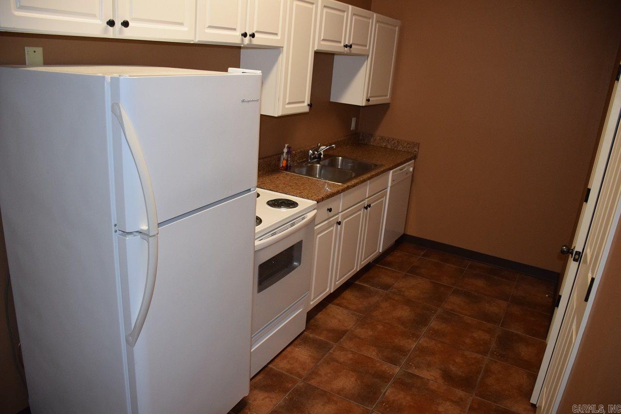 703-717 W Beebe Capps  Searcy, AR