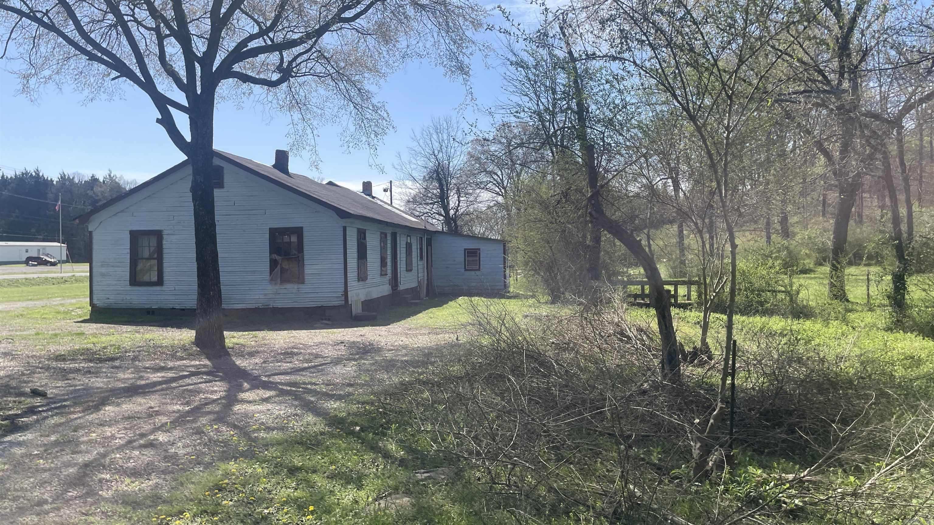 70 Highway 92  Plumerville, AR