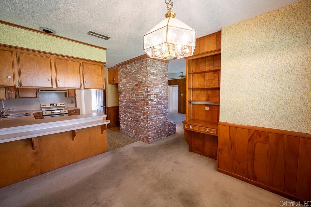 8 Sandstone  Little Rock, AR