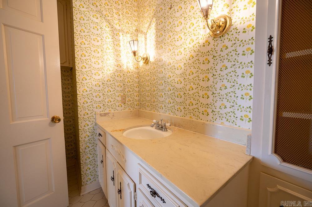 8 Sandstone  Little Rock, AR