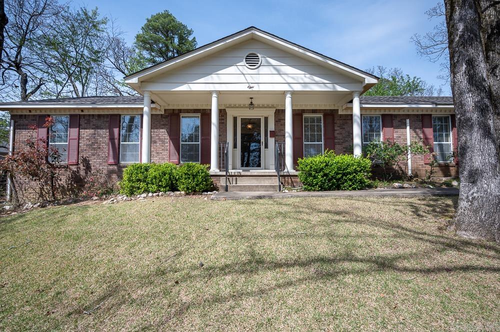8 Sandstone  Little Rock, AR