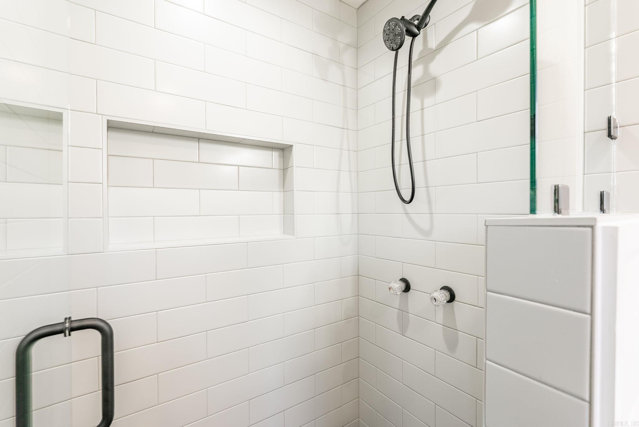 800 Vinson  Little Rock, AR