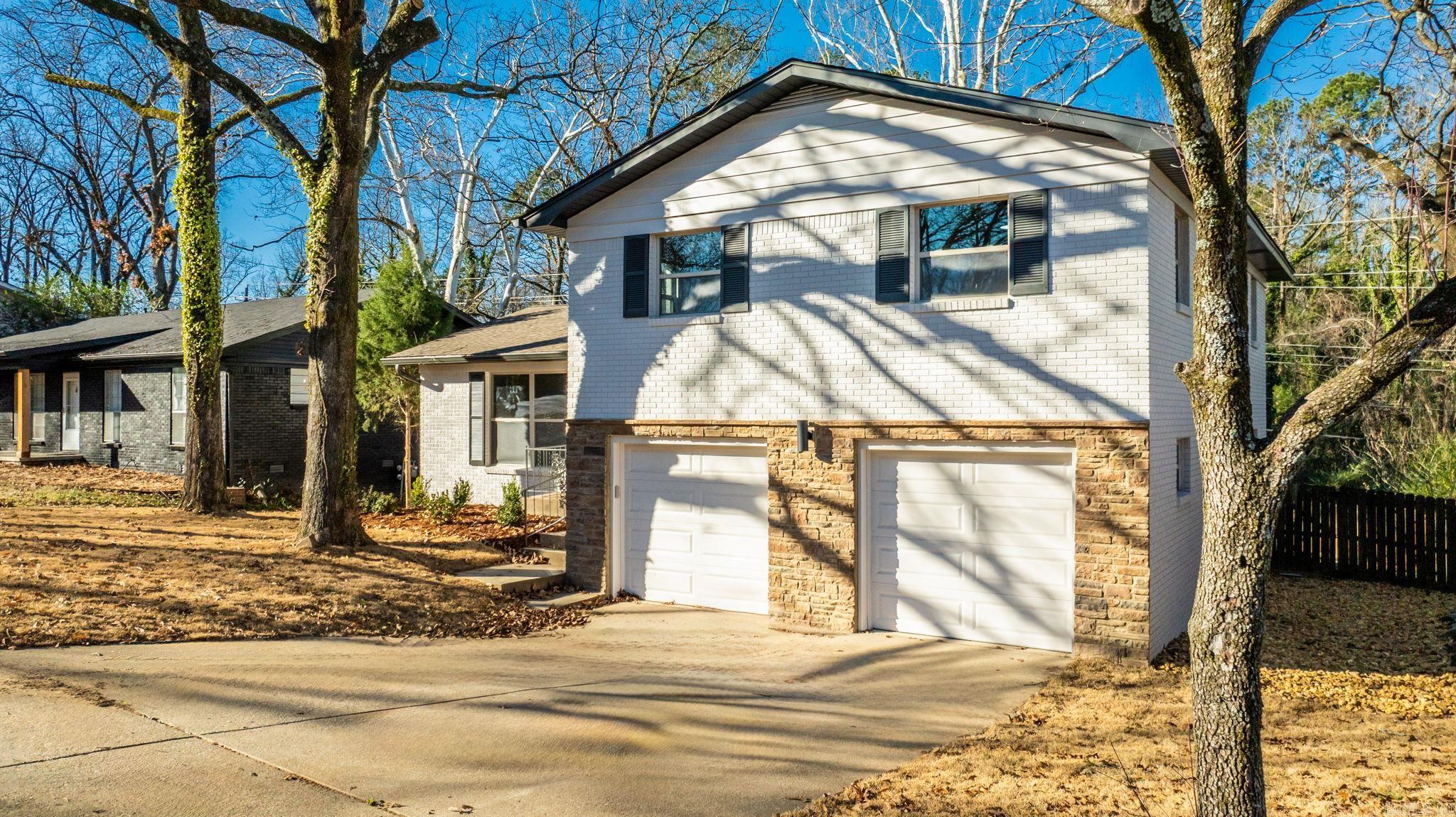 800 Vinson  Little Rock, AR