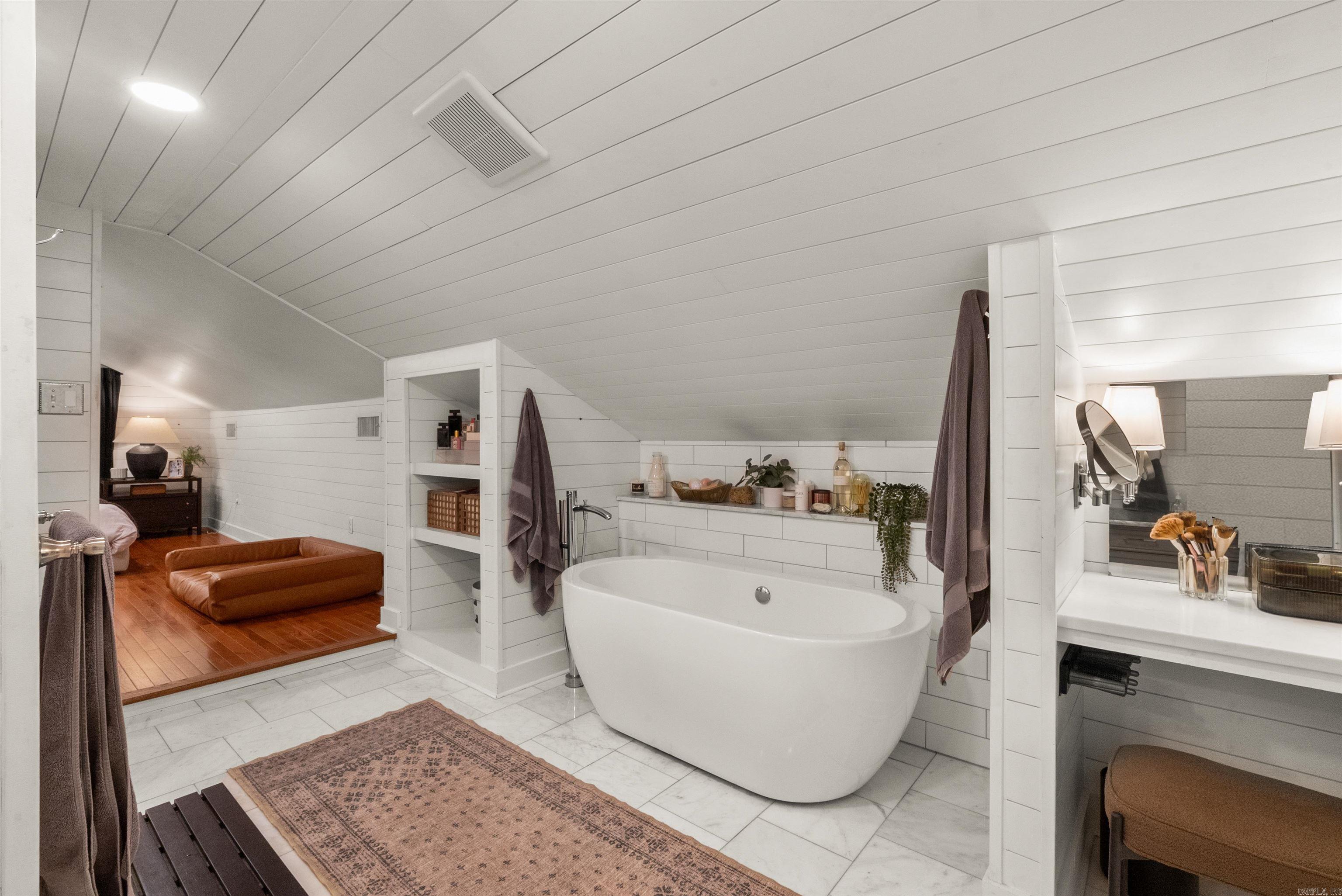 823 Ridgecrest  Little Rock, AR