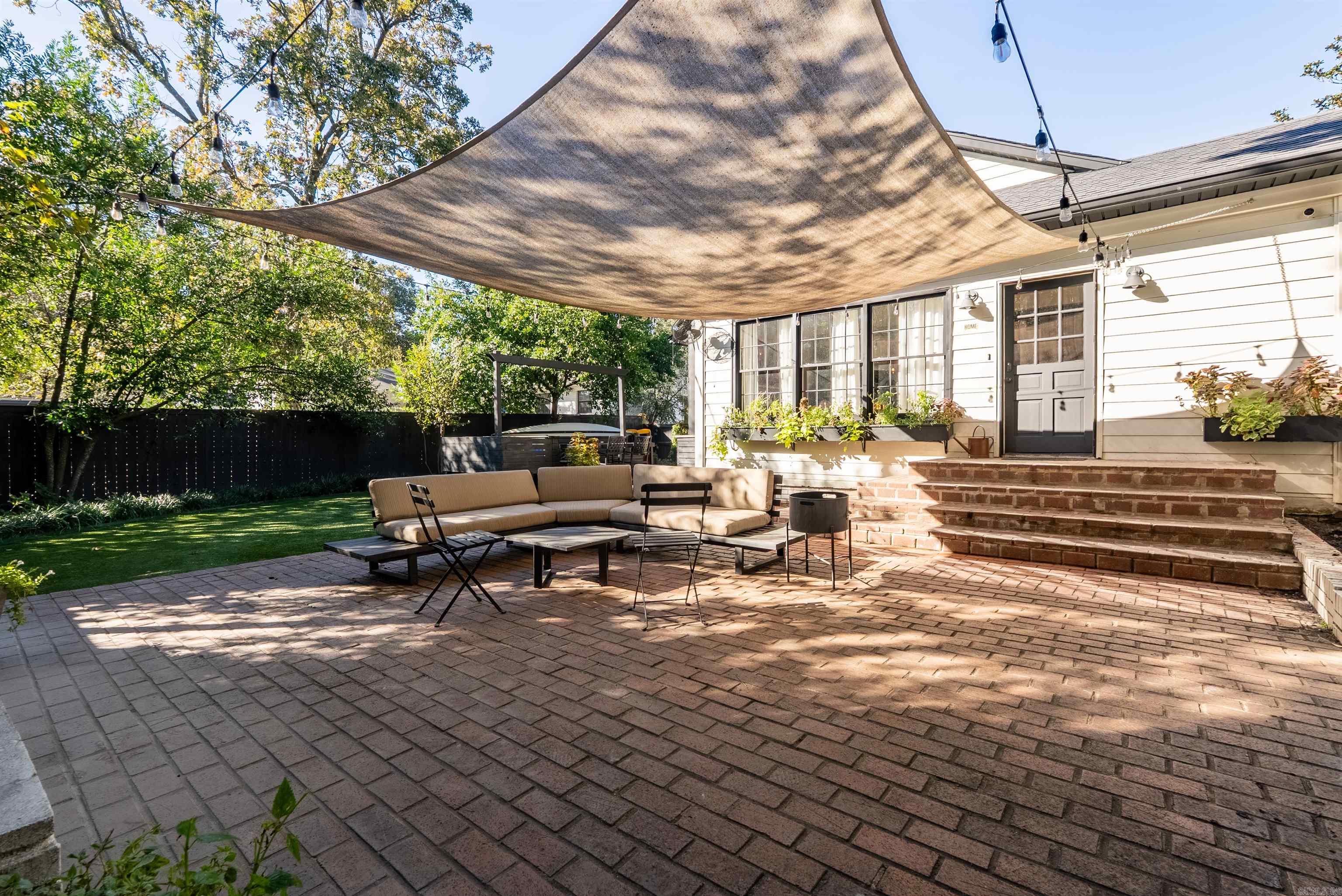 823 Ridgecrest  Little Rock, AR