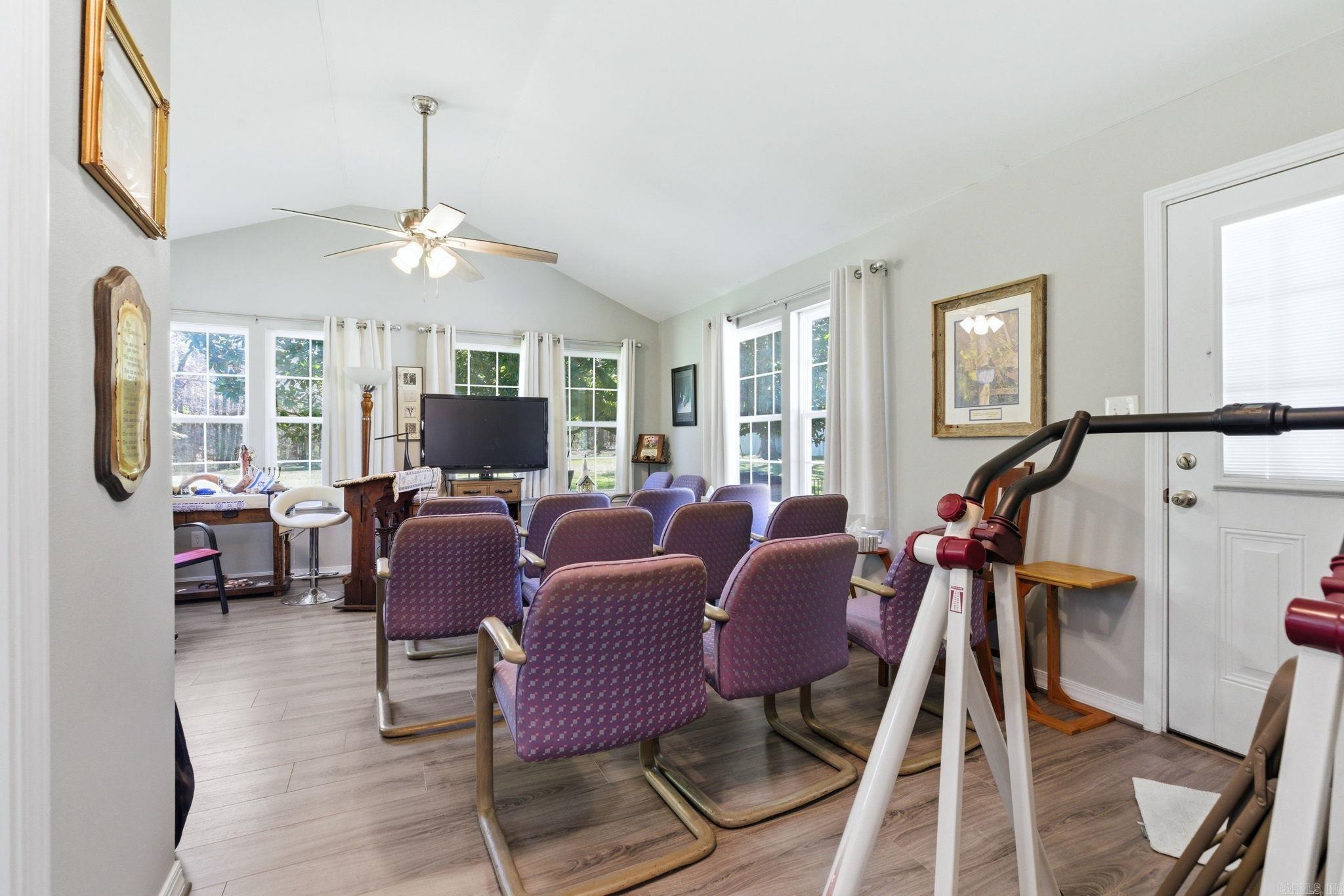 393 Brown Lane  Benton, AR