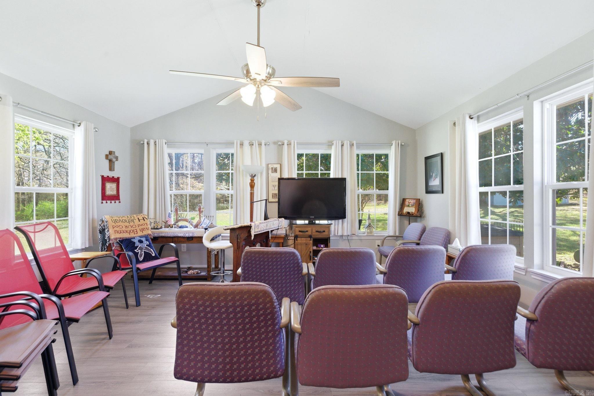 393 Brown Lane  Benton, AR