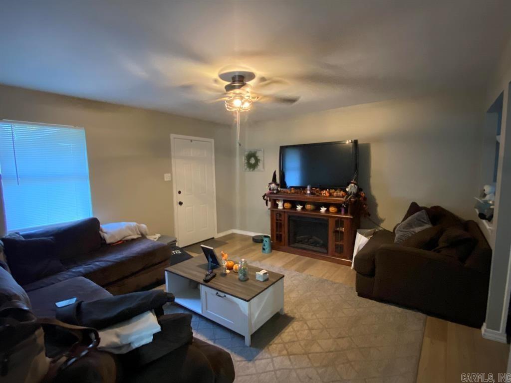 307-309 Market Street  Dardanelle, AR