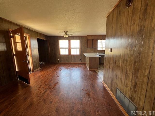 205 Lynn  Caraway, AR