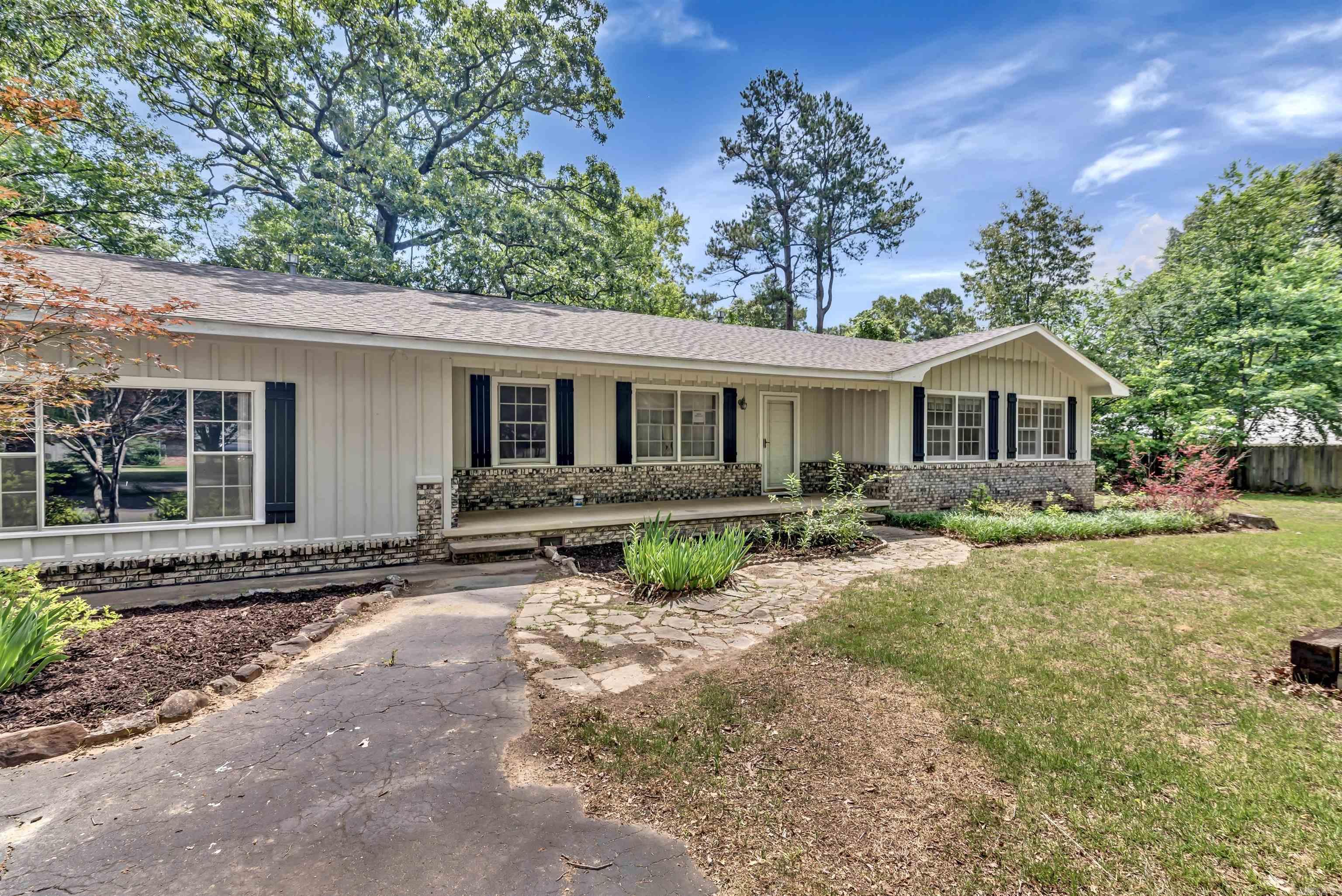 1300 SO EVE STREET  Mena, AR