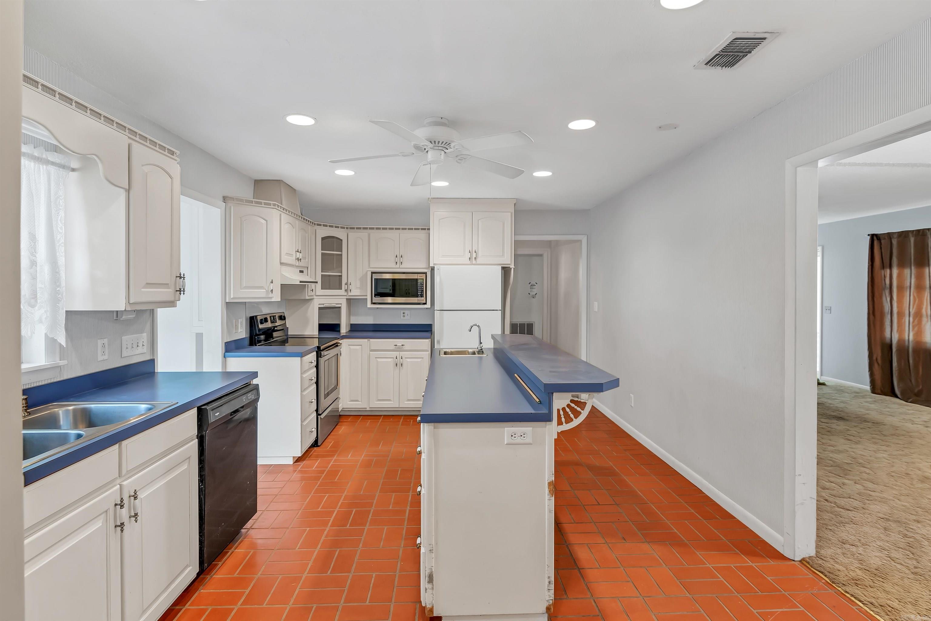 1300 SO EVE STREET  Mena, AR