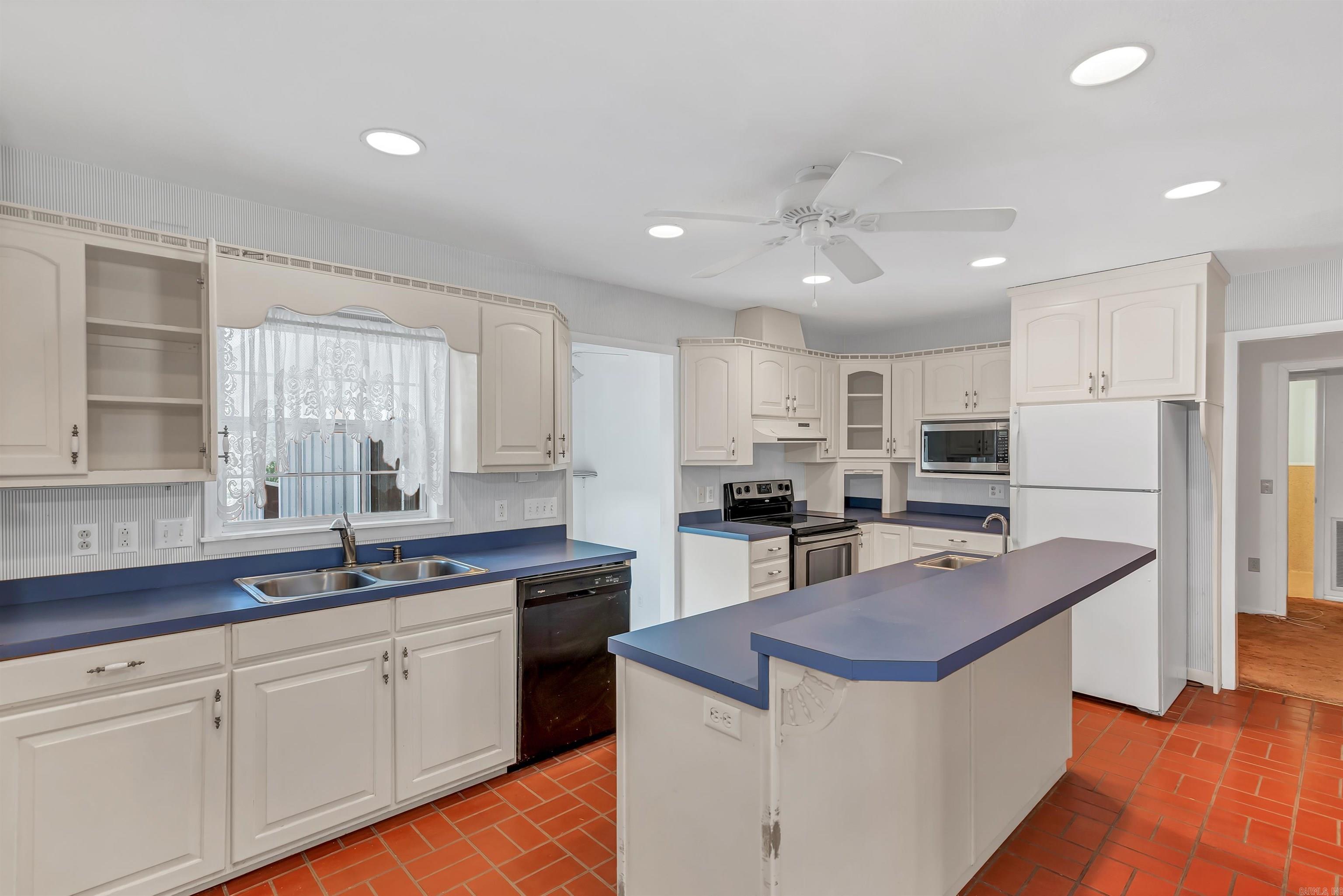 1300 SO EVE STREET  Mena, AR