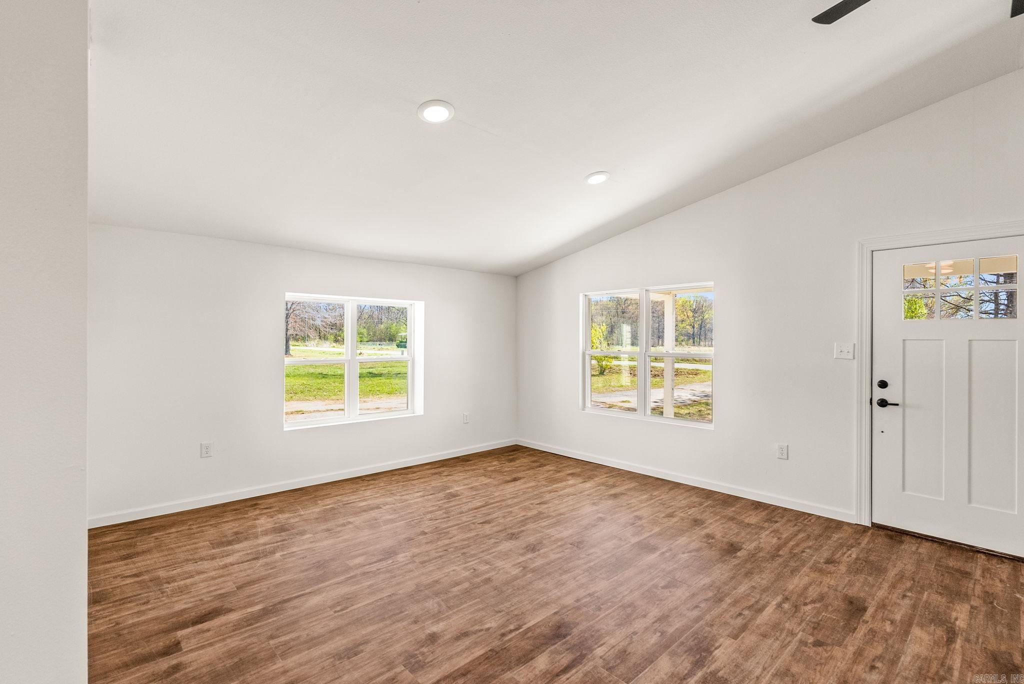 910 Carson Bridge  Lonoke, AR