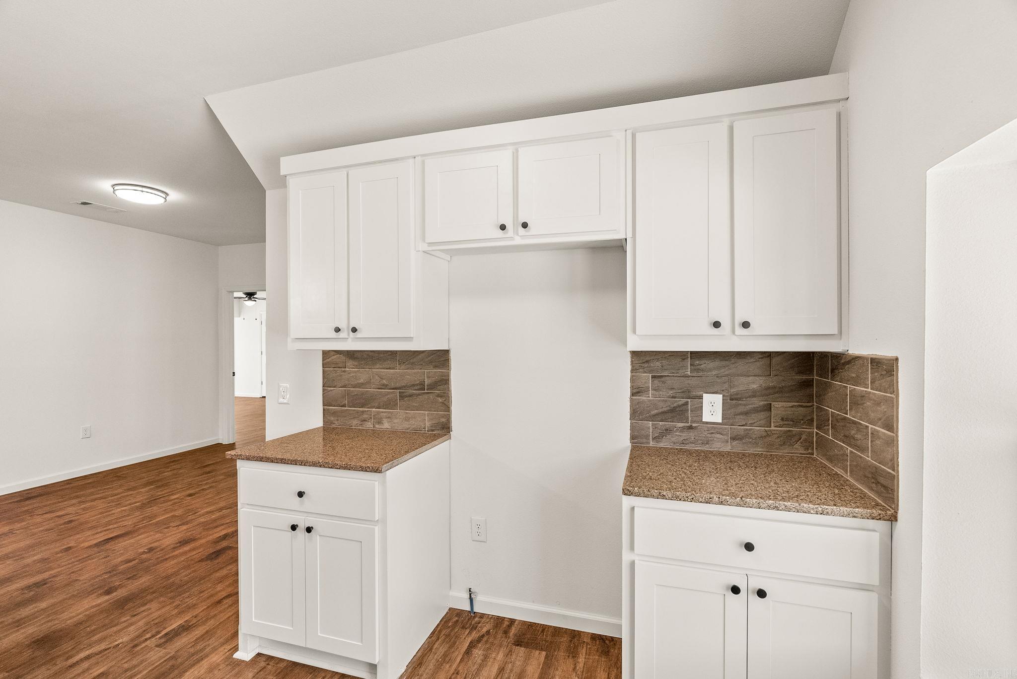 910 Carson Bridge  Lonoke, AR