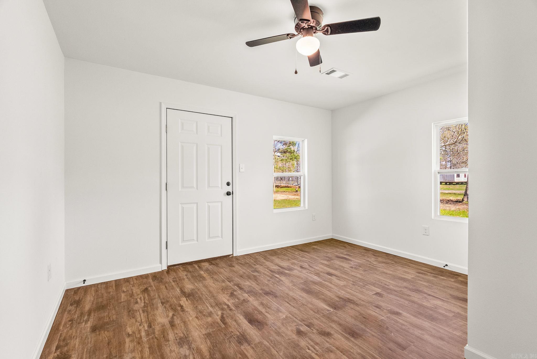 910 Carson Bridge  Lonoke, AR