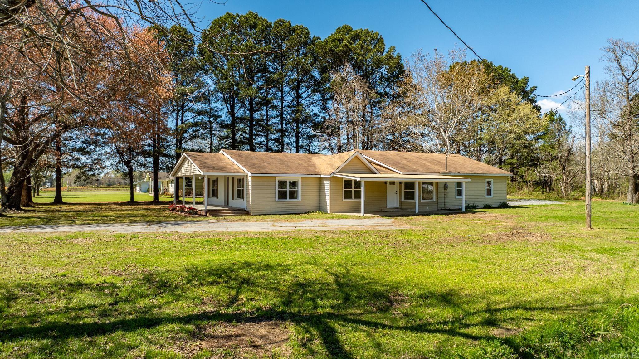 910 Carson Bridge  Lonoke, AR