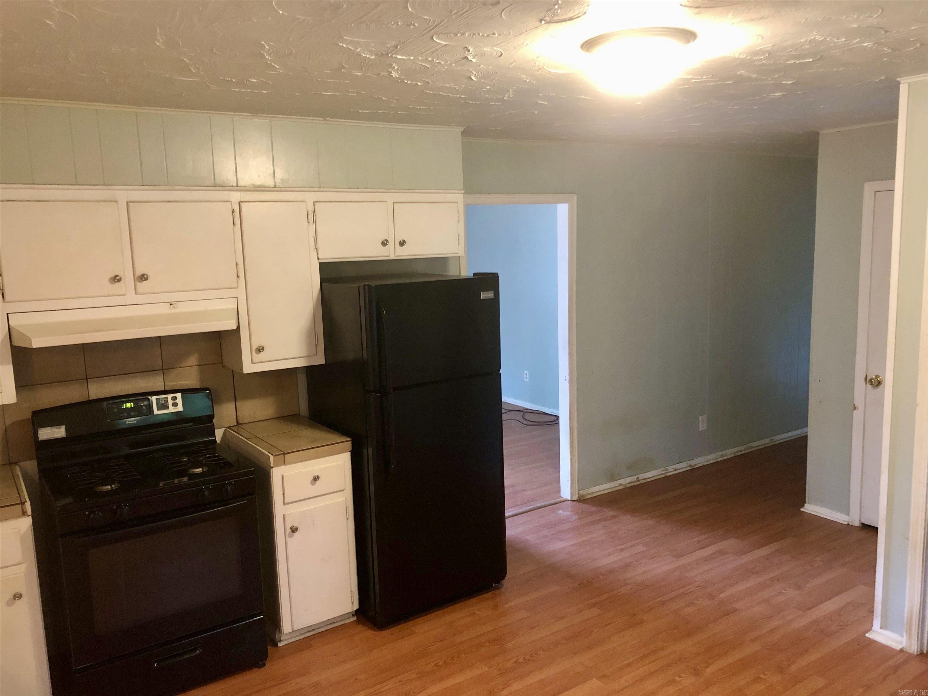 110 Perry St  Clarksville, AR