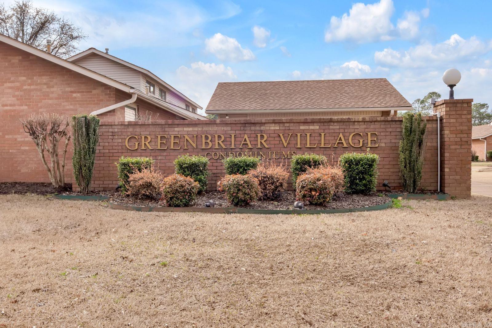 2733 Greenbriar Dr.  Jonesboro, AR