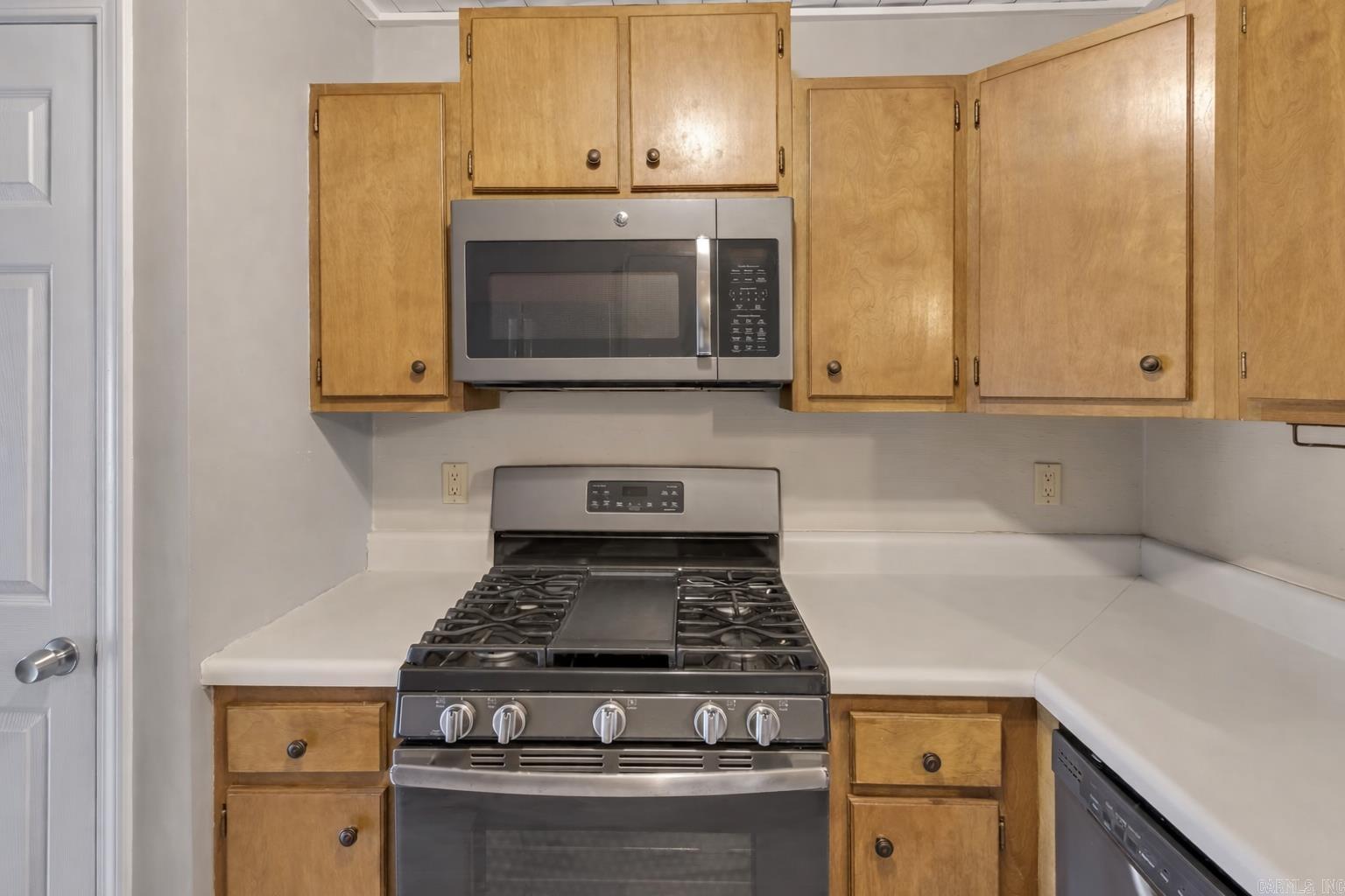 2733 Greenbriar Dr.  Jonesboro, AR