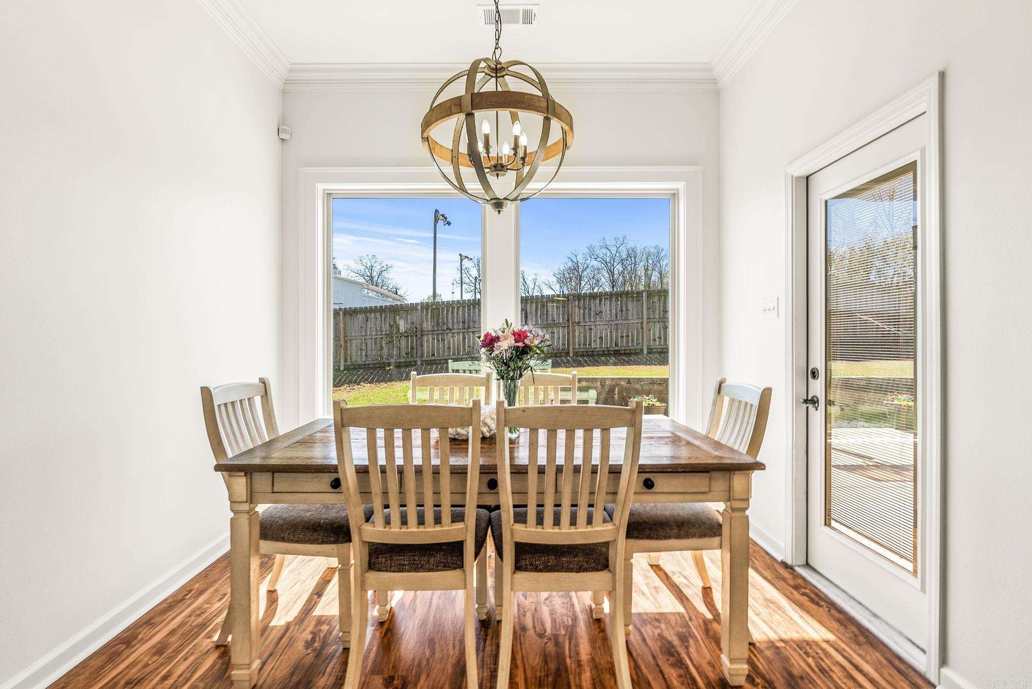 1709 Vine Maple  Benton, AR