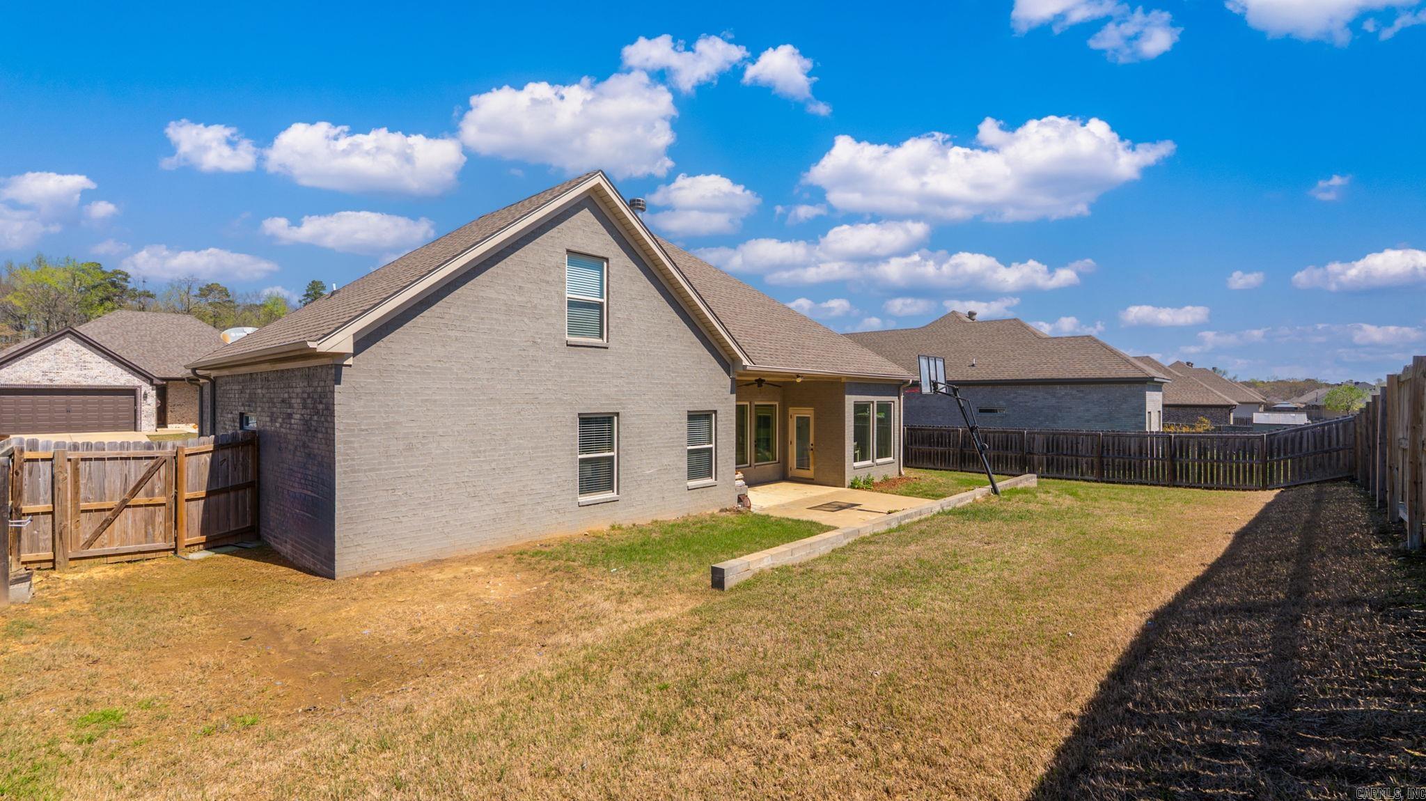 1709 Vine Maple  Benton, AR