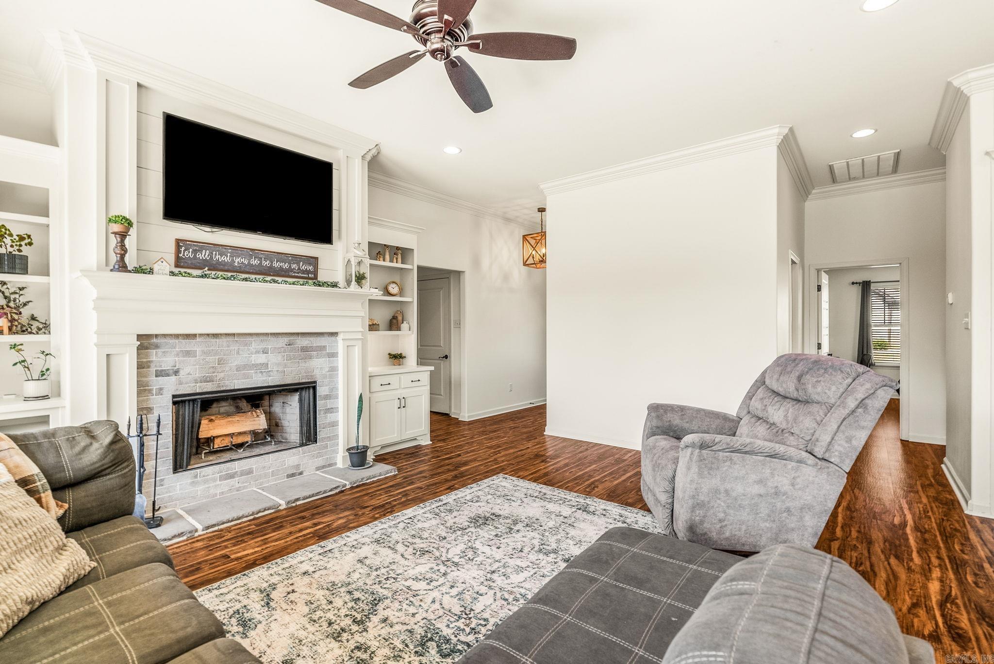 1709 Vine Maple  Benton, AR