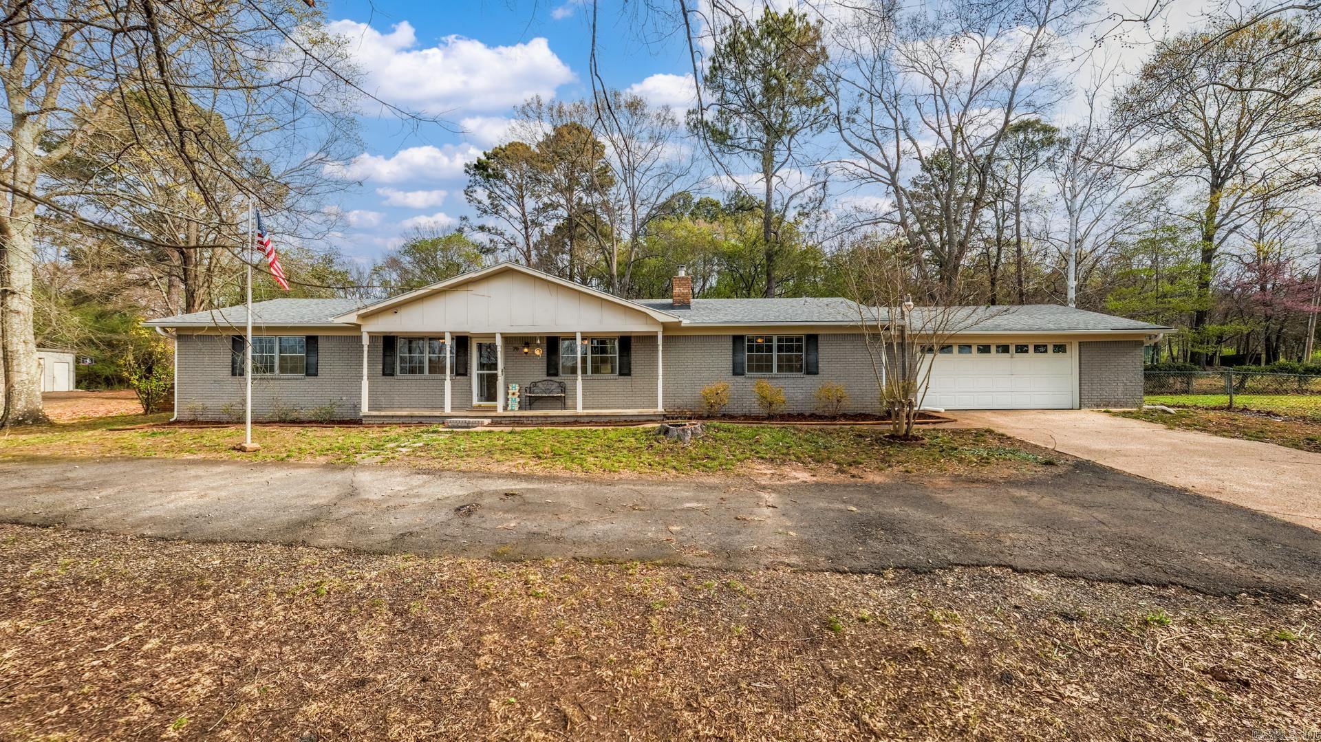 70 Beaverfork  Conway, AR