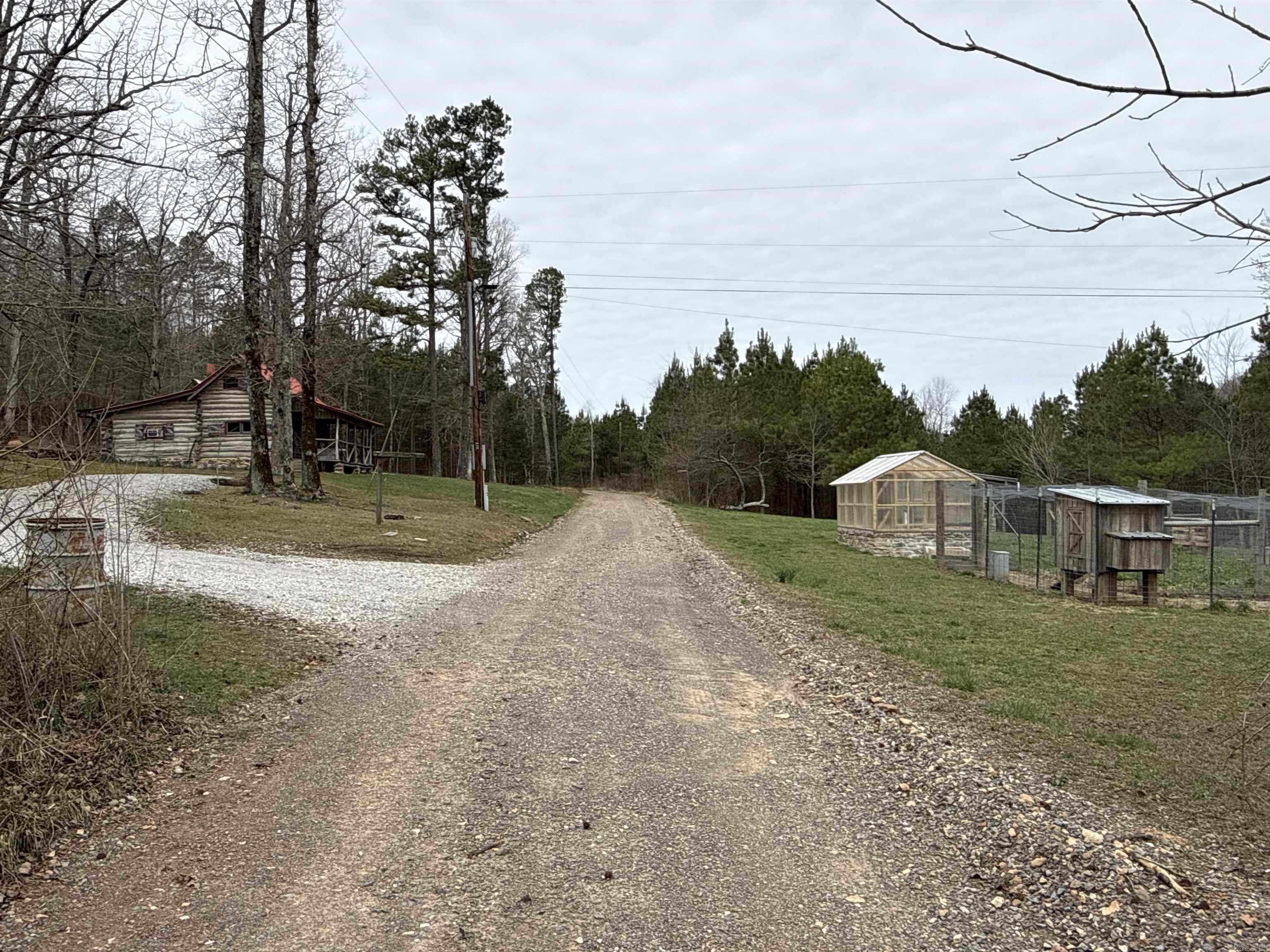 2085 Quicksilver  Leslie, AR