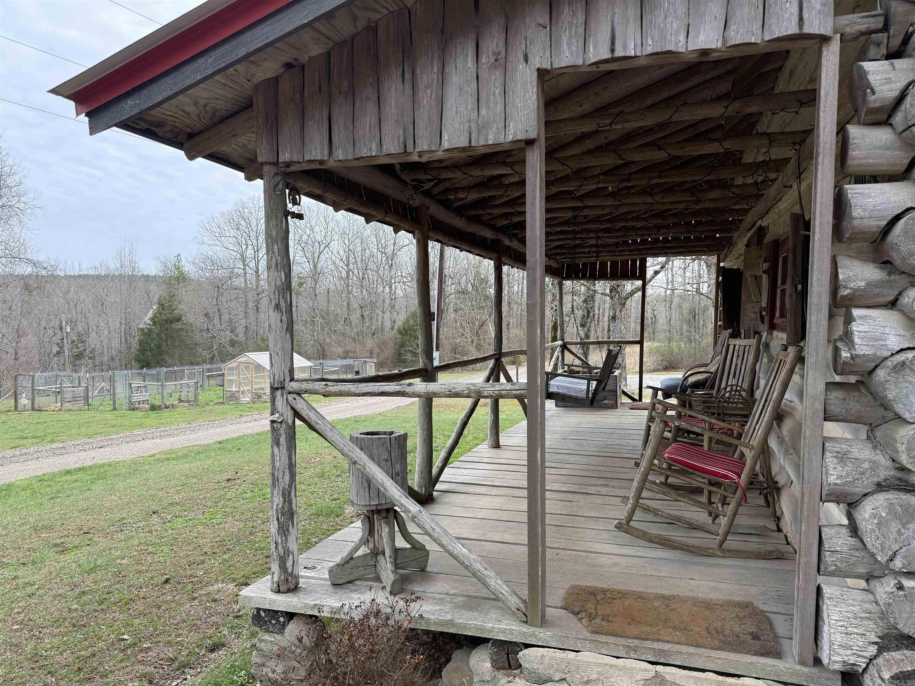 2085 Quicksilver  Leslie, AR