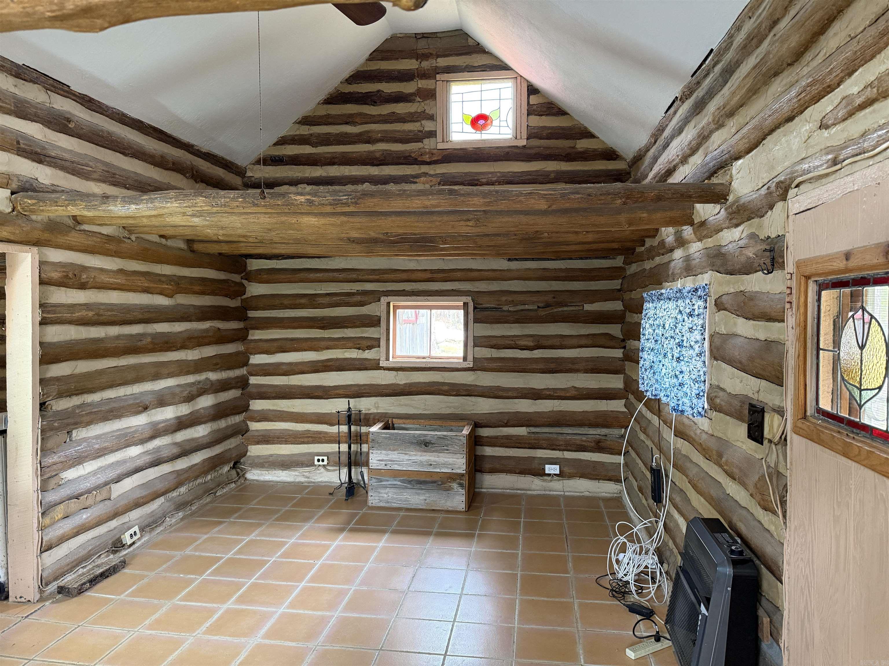 2085 Quicksilver  Leslie, AR