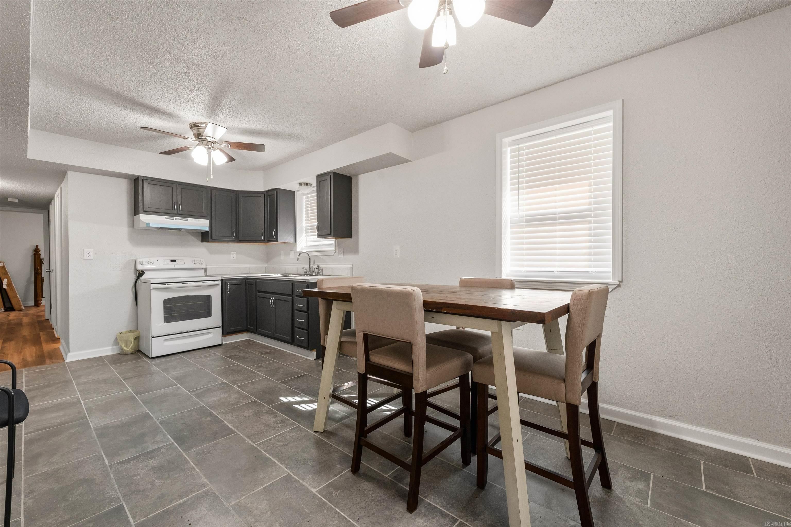 109 Jason  England, AR