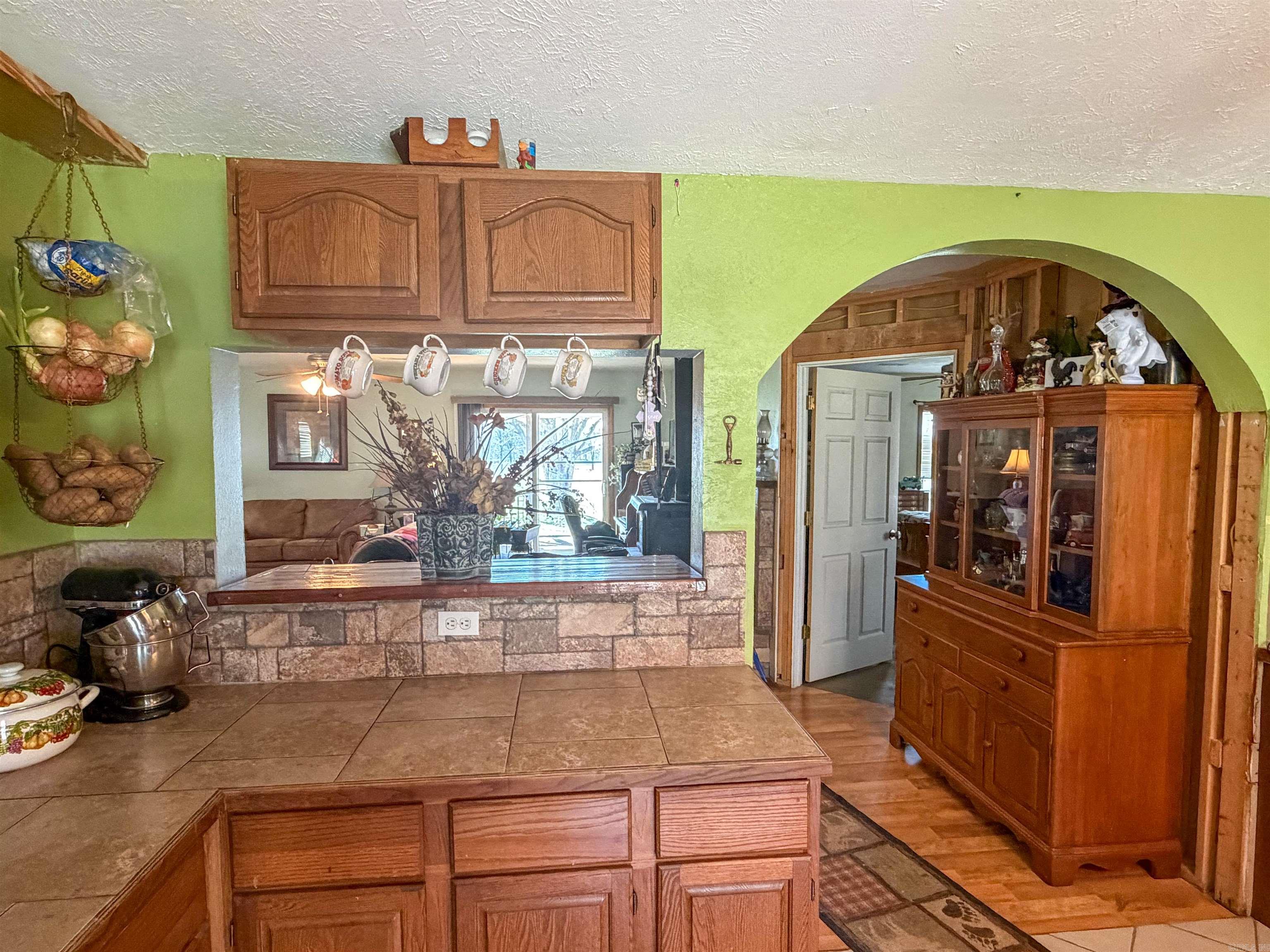 211 Featherhill Terrace  Norfork, AR