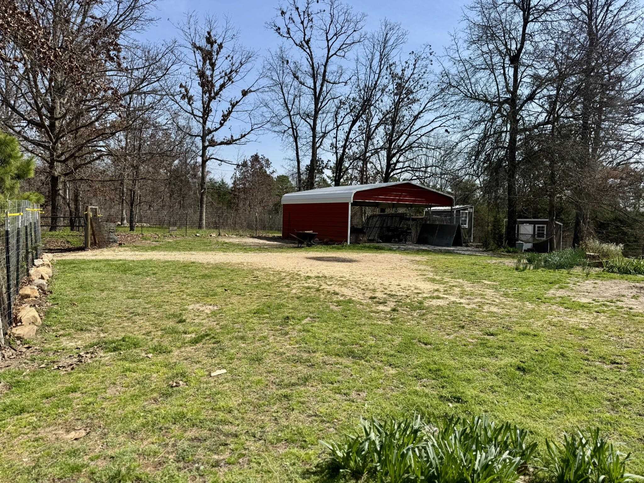 300 Parker  Oxford, AR